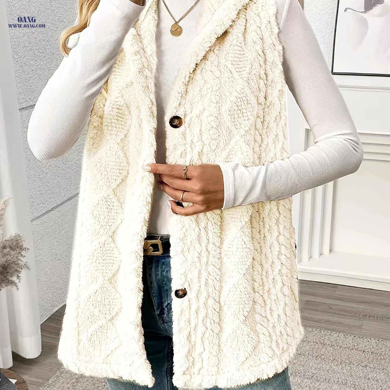 OAXG Women's Sleeveless Plush Coat - Elegant Solid Color Design   OAXG 