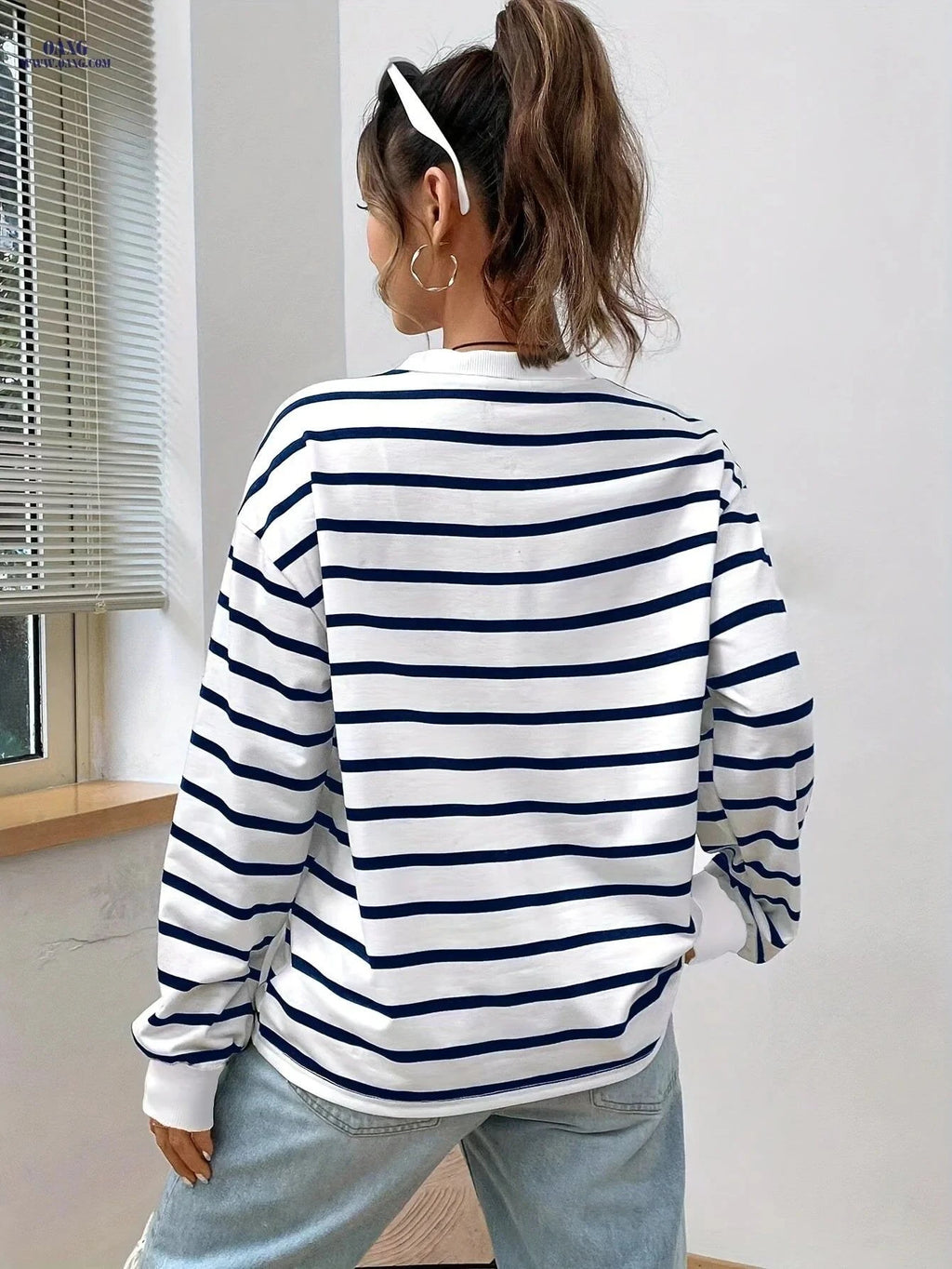 OAXG Women's Striped Sweatshirt - Elegant Crew Neck, Long Sleeve Fit   OAXG Black And White Color / S