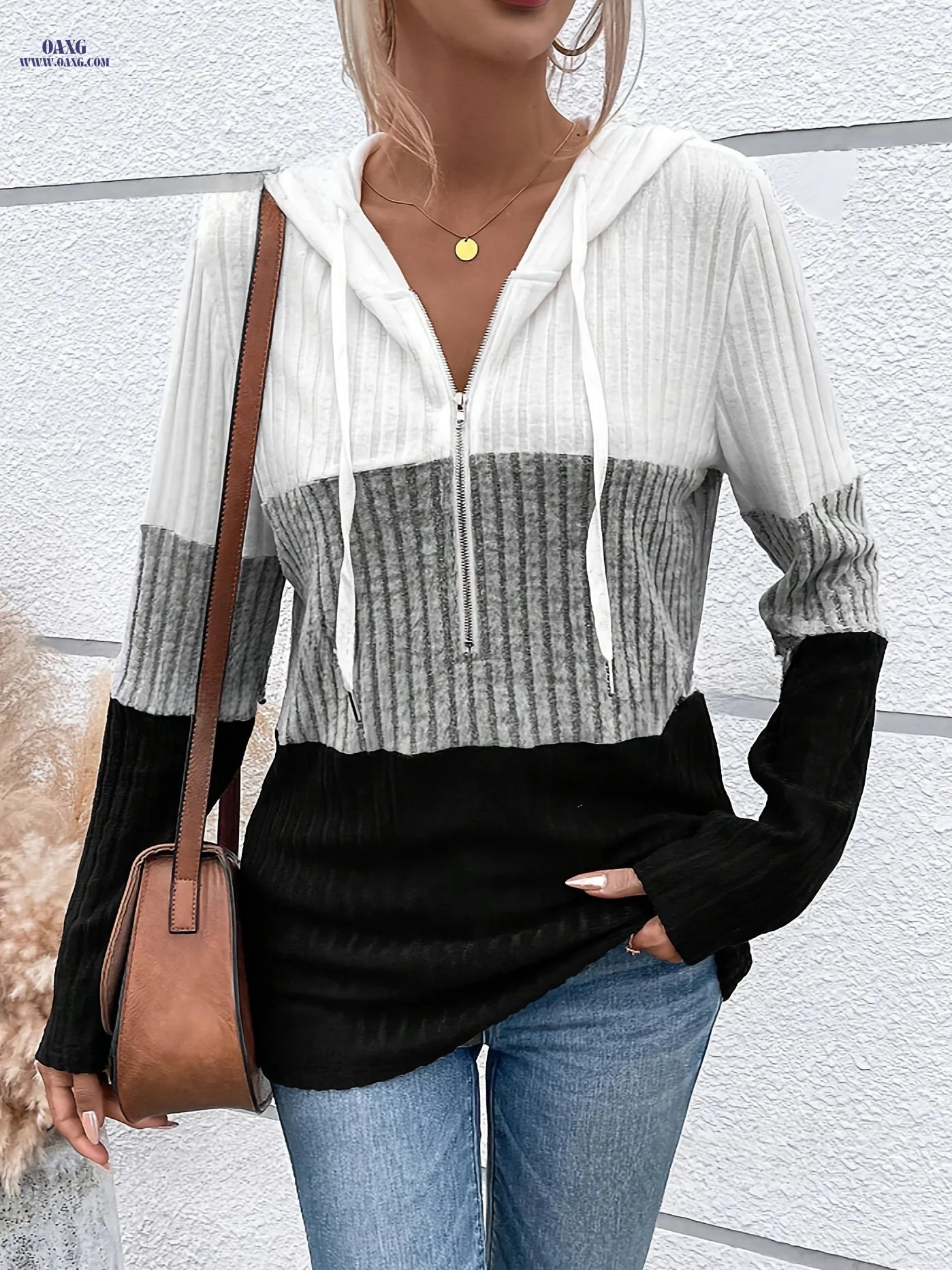 Women's Fashion Hoodie with Directional Rib Stripes, Drawstring, and Zipper   OAXG 
