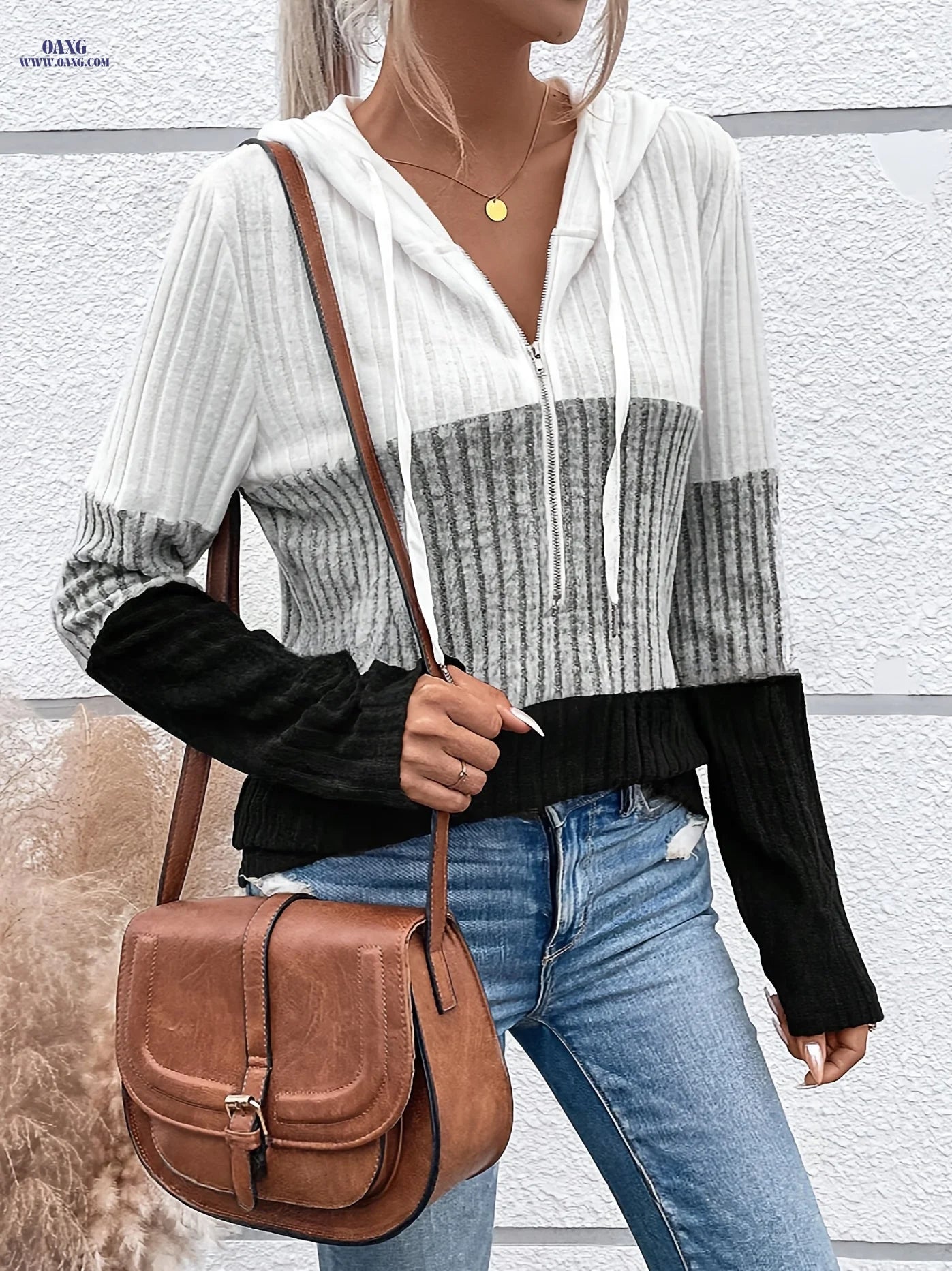 Women's Fashion Hoodie with Directional Rib Stripes, Drawstring, and Zipper   OAXG 