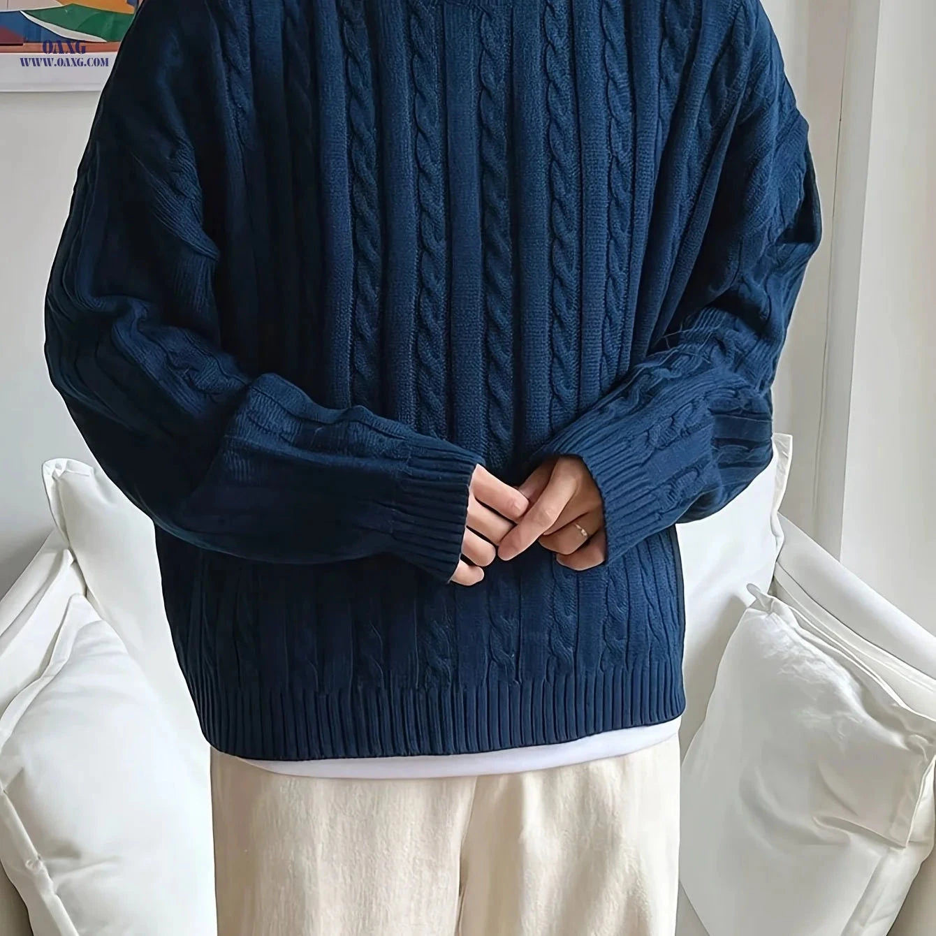 OBM Men’s Loose Fit Sweater - Trendy Round Neck for Fall/Winter   OAXG 