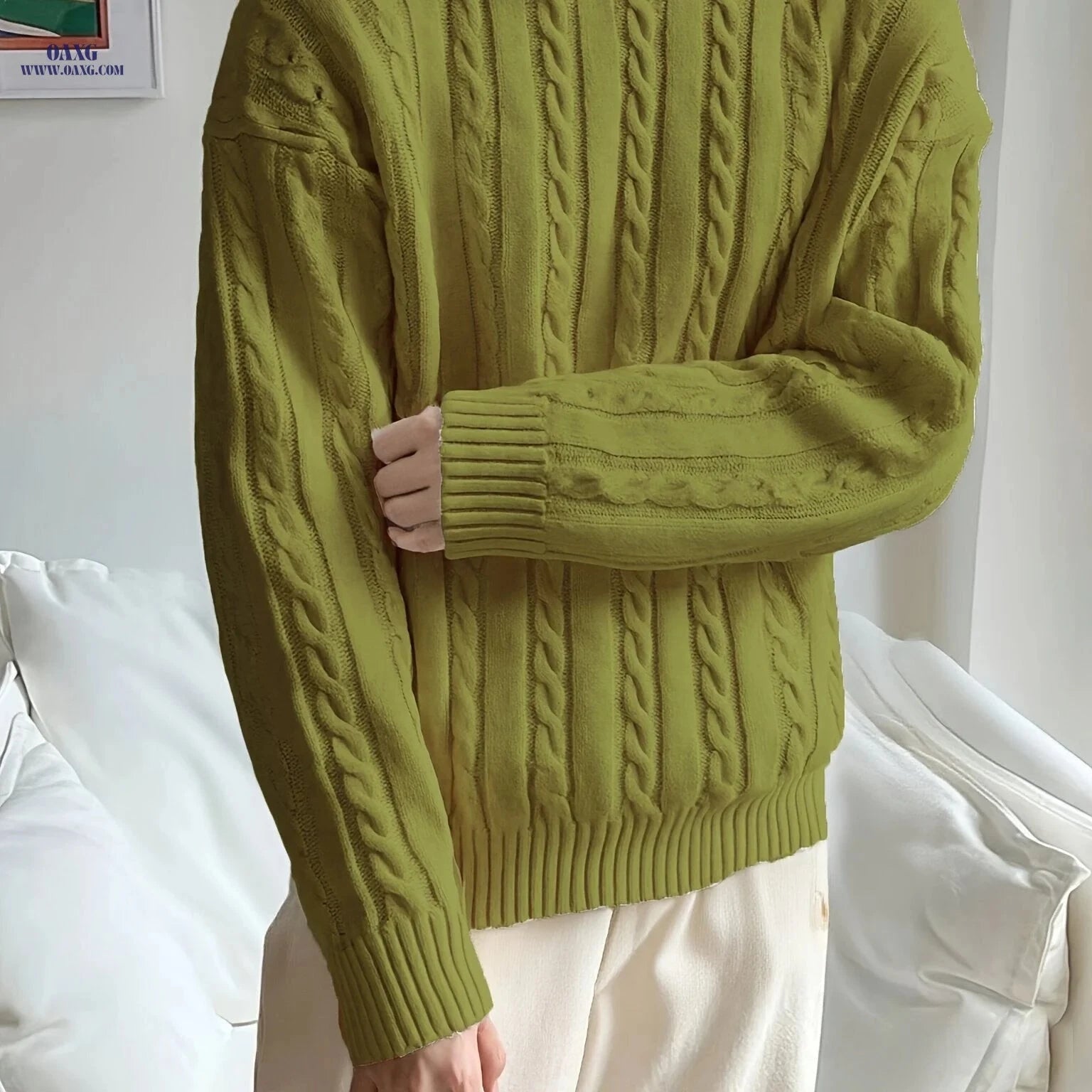 OBM Men’s Loose Fit Sweater - Trendy Round Neck for Fall/Winter   OAXG 