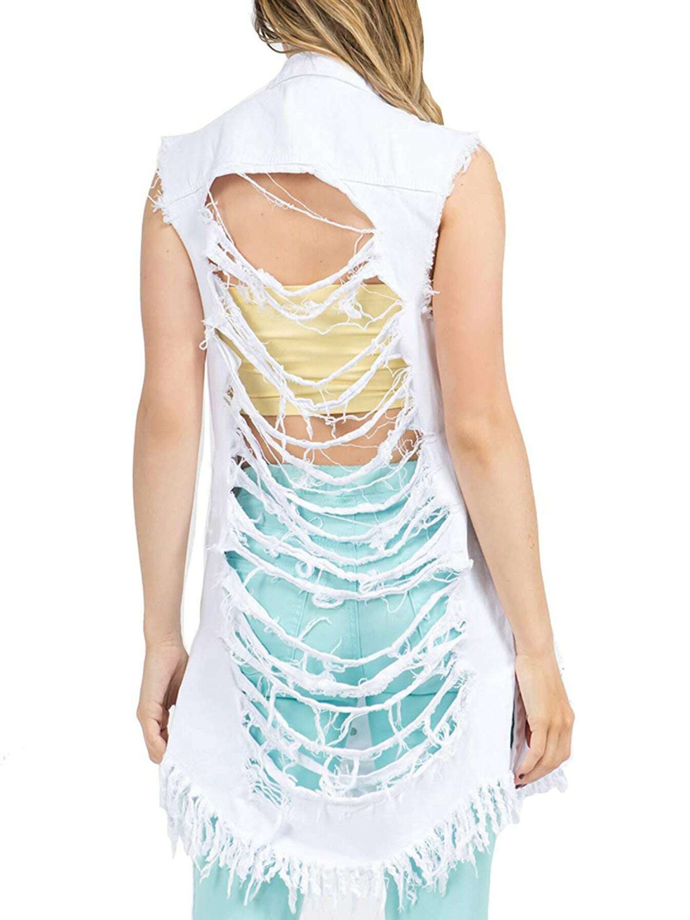 1667915127950-b0a7fc1c0901421c87c64abf69f3e79f-goods