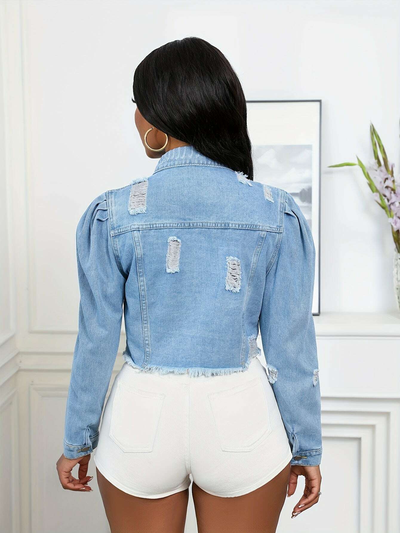 e5c335f1-5f15-4d6b-b055-eb8db83e6cca