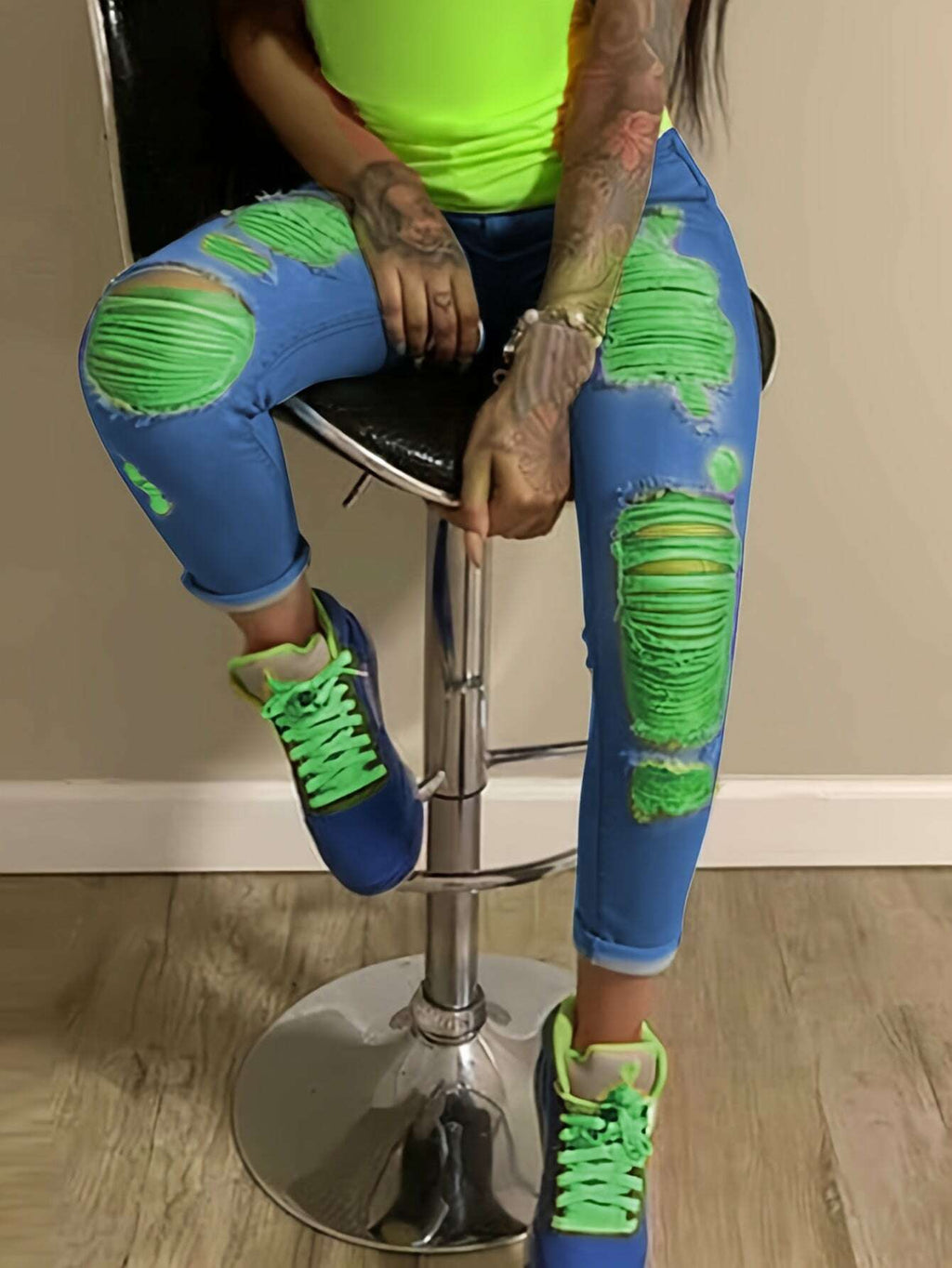 6eb633af-bcab-44ee-abca-fa40be02e940