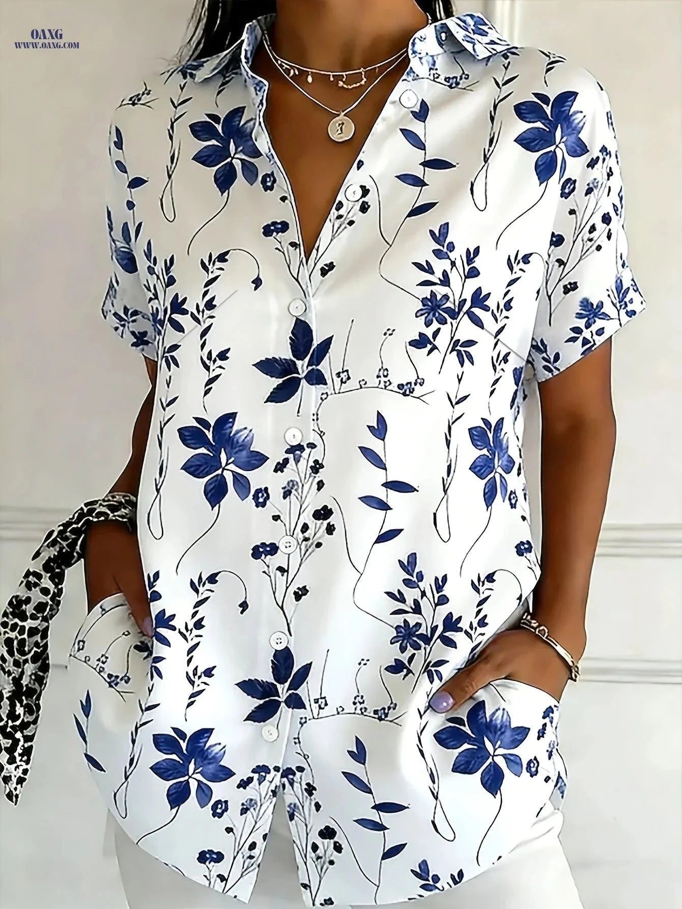 Plus-Size Floral Print Button-Up Blouse - Short Sleeve Casual Style   OAXG White / S