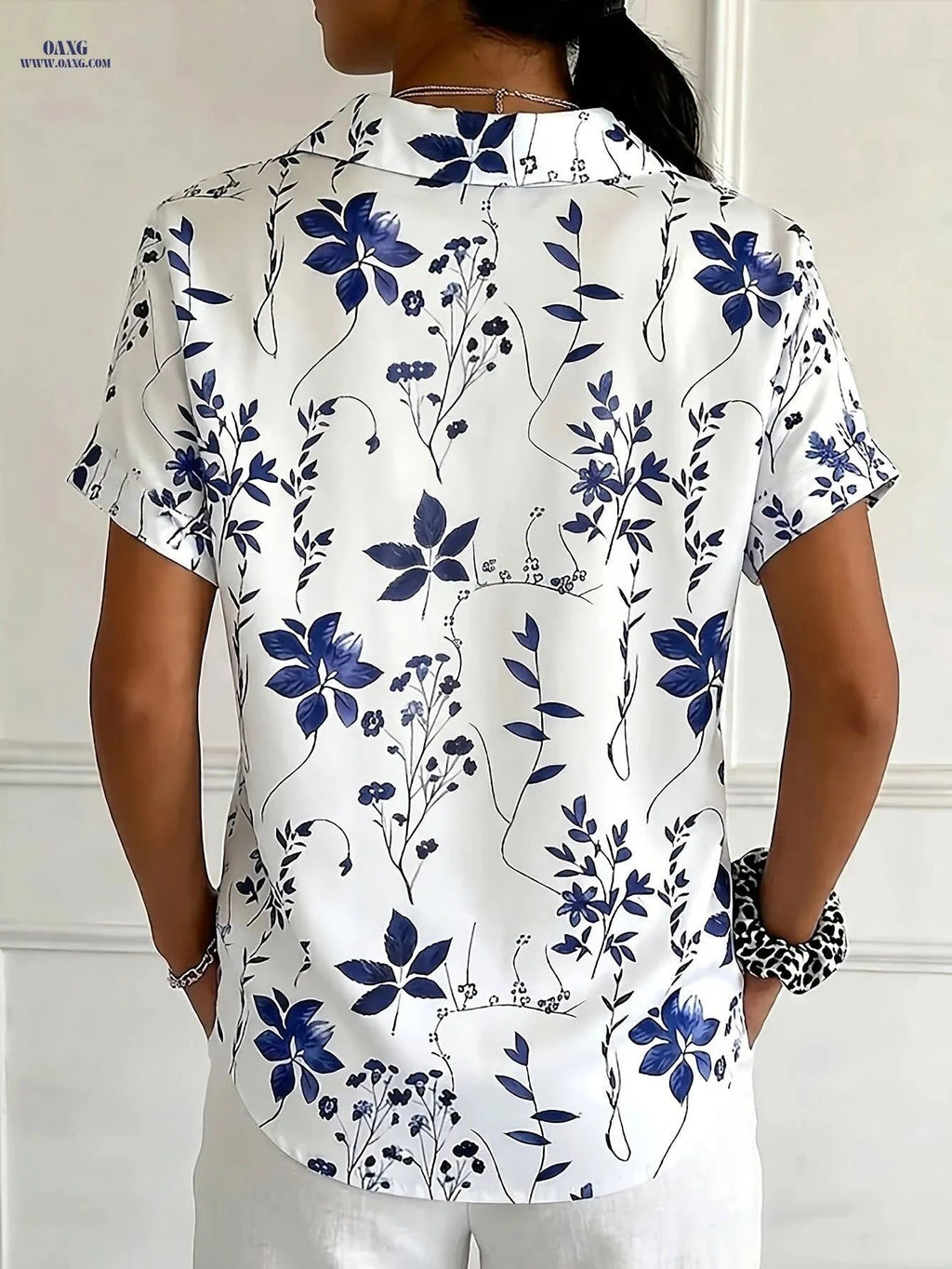 Plus-Size Floral Print Button-Up Blouse - Short Sleeve Casual Style   OAXG White / S