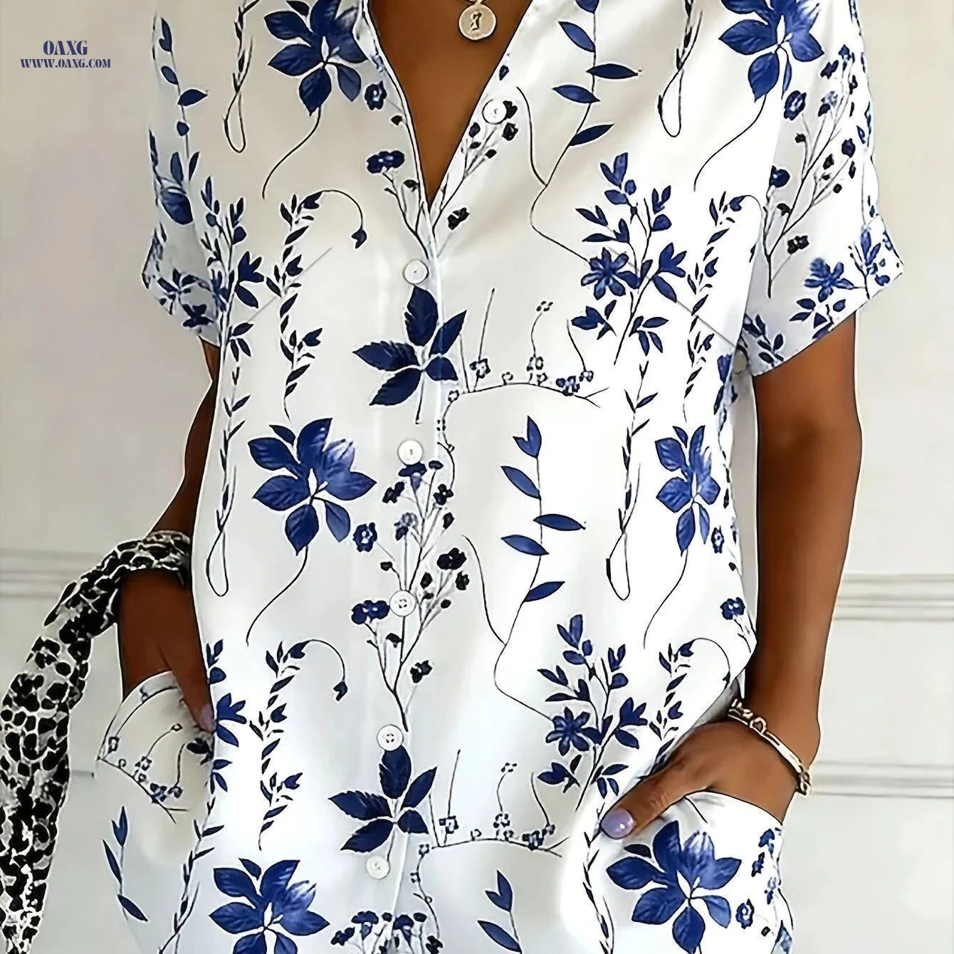 Plus-Size Floral Print Button-Up Blouse - Short Sleeve Casual Style   OAXG White / S