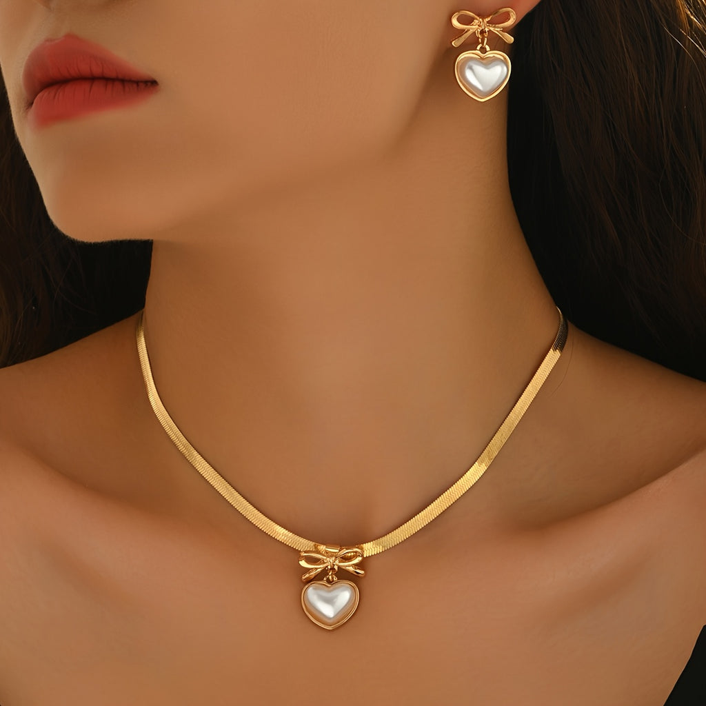 2pcs Elegant WomenS Jewelry Set  Golden Snake Chain with Geometric Heart Pendant Zinc Alloy AllSeason Fashion Accessory Ideal for Daily Wear and Special Occasions Daily Wear JewelryElegant AccessoryZinc Alloy Jewelry Jewelry Accessories
