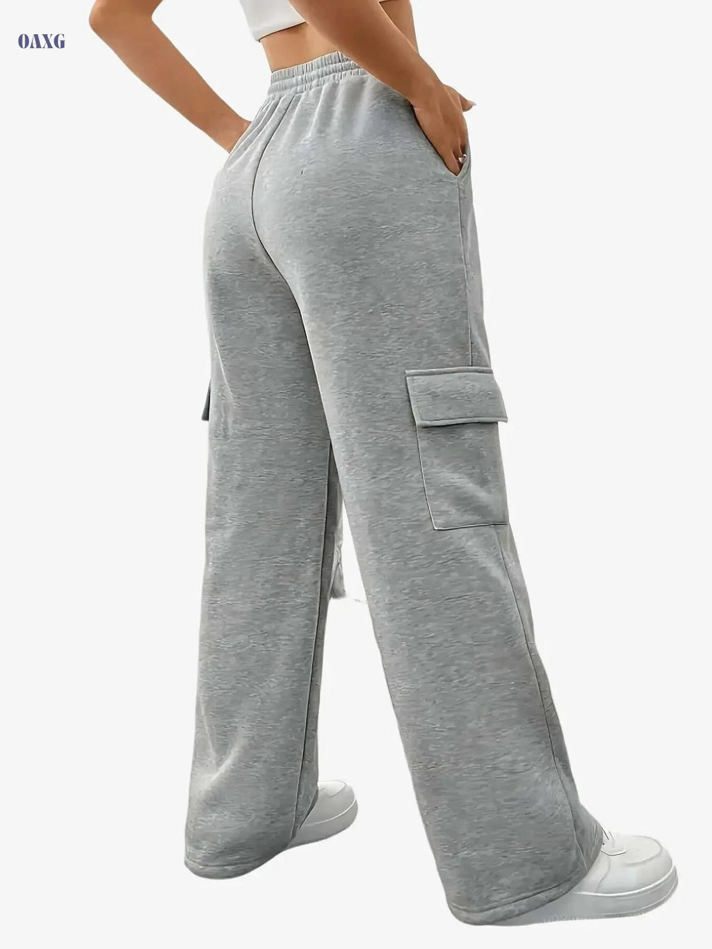 Soft Fleece-Lined Women’s Jogger Pants - Cargo Style with Pockets   OAXG 