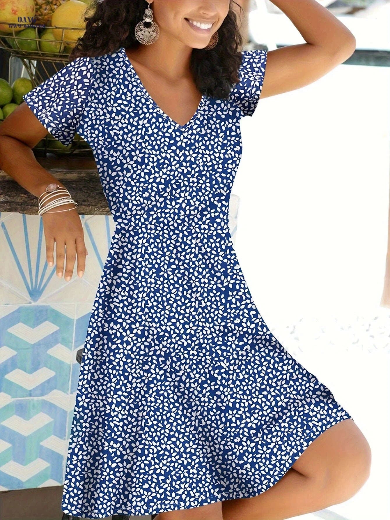 Spring/Summer Women's Floral Mom-Style Vacation Dress - Versatile V-neck   OAXG 