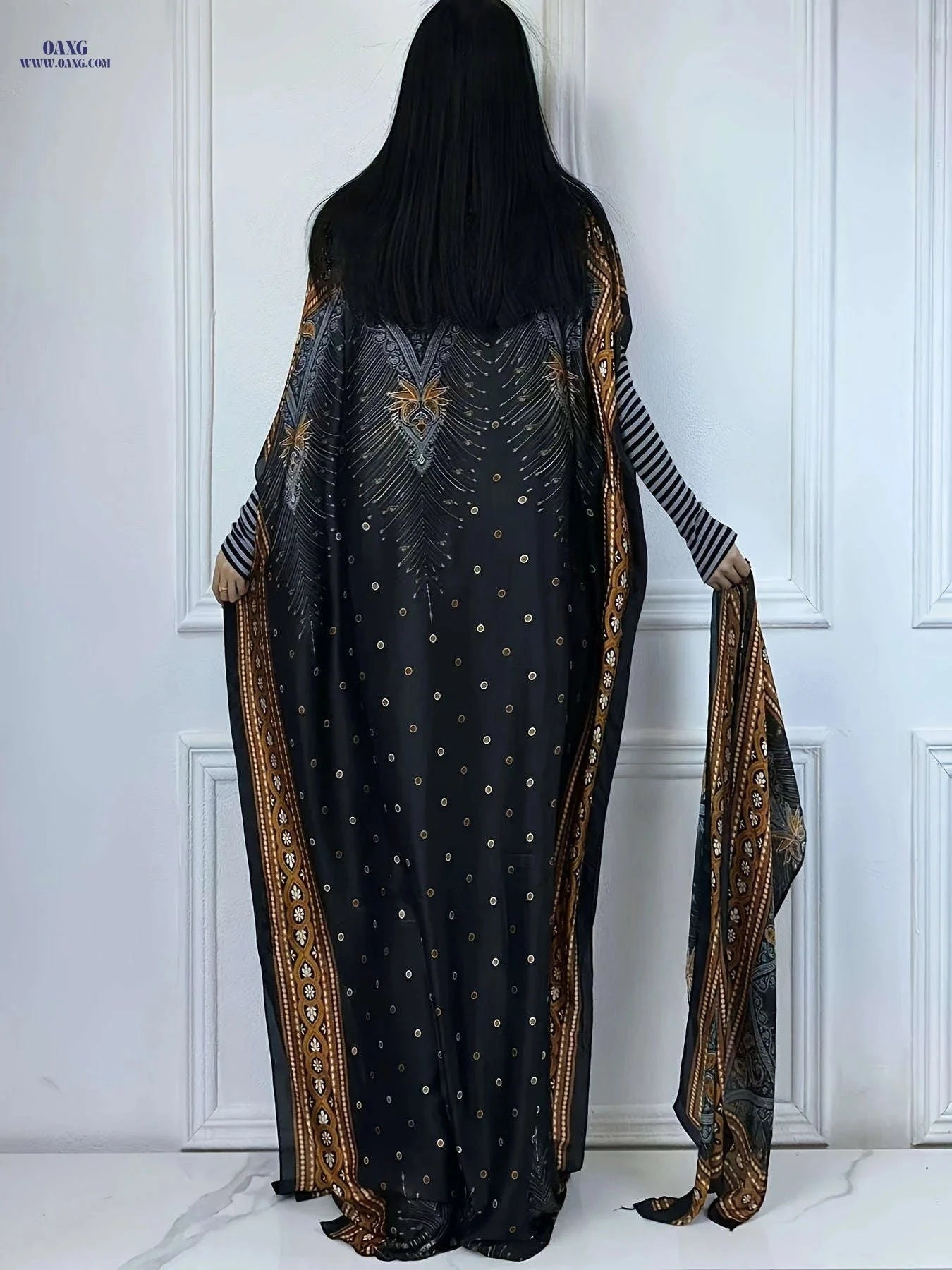 Stylish Boat Neck Abaya with Batwing Sleeves - Perfect for Spring   OAXG 