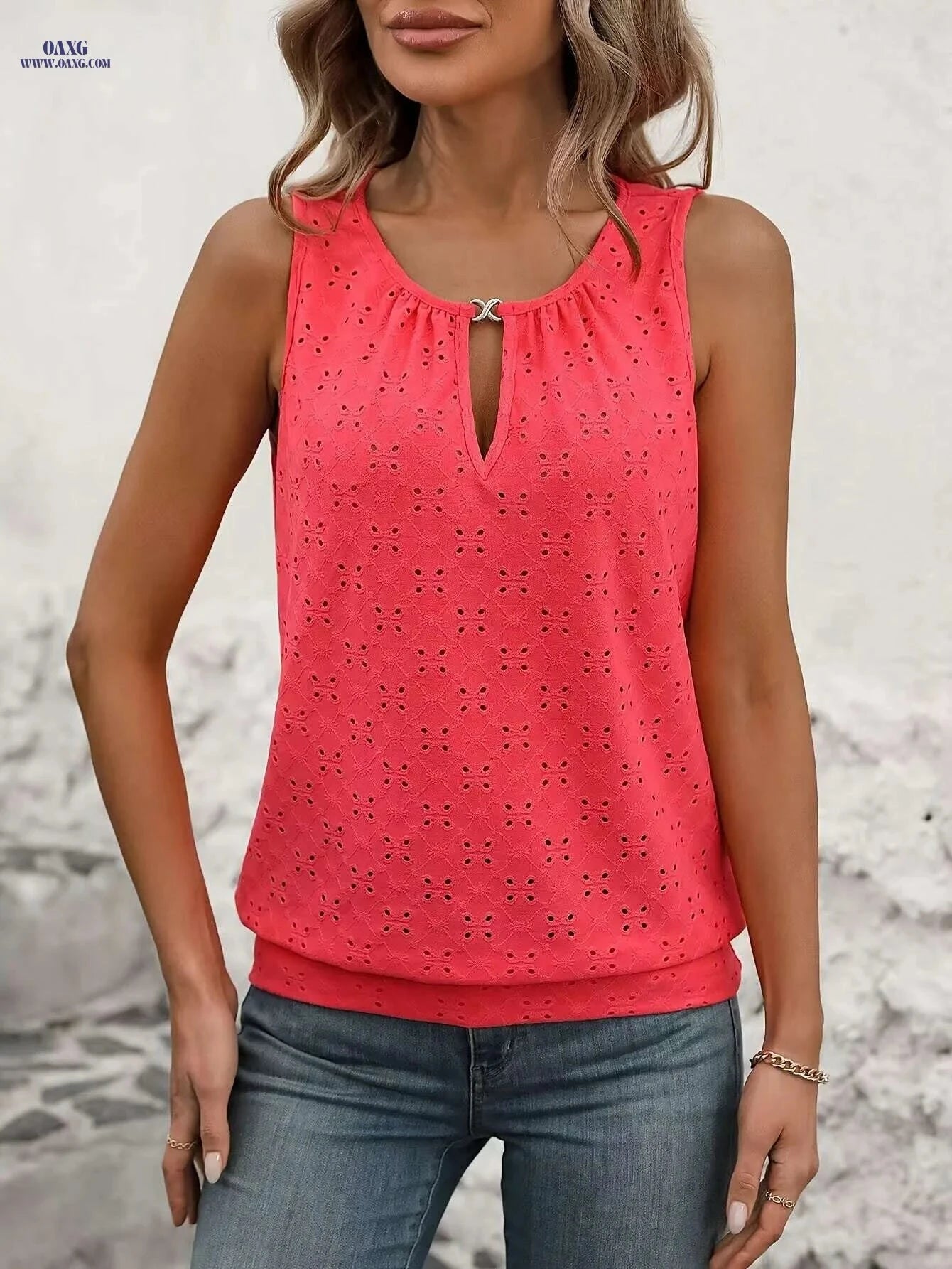 Stylish Keyhole Neckline Tank Top - Women's Summer Casual Wear   OAXG 