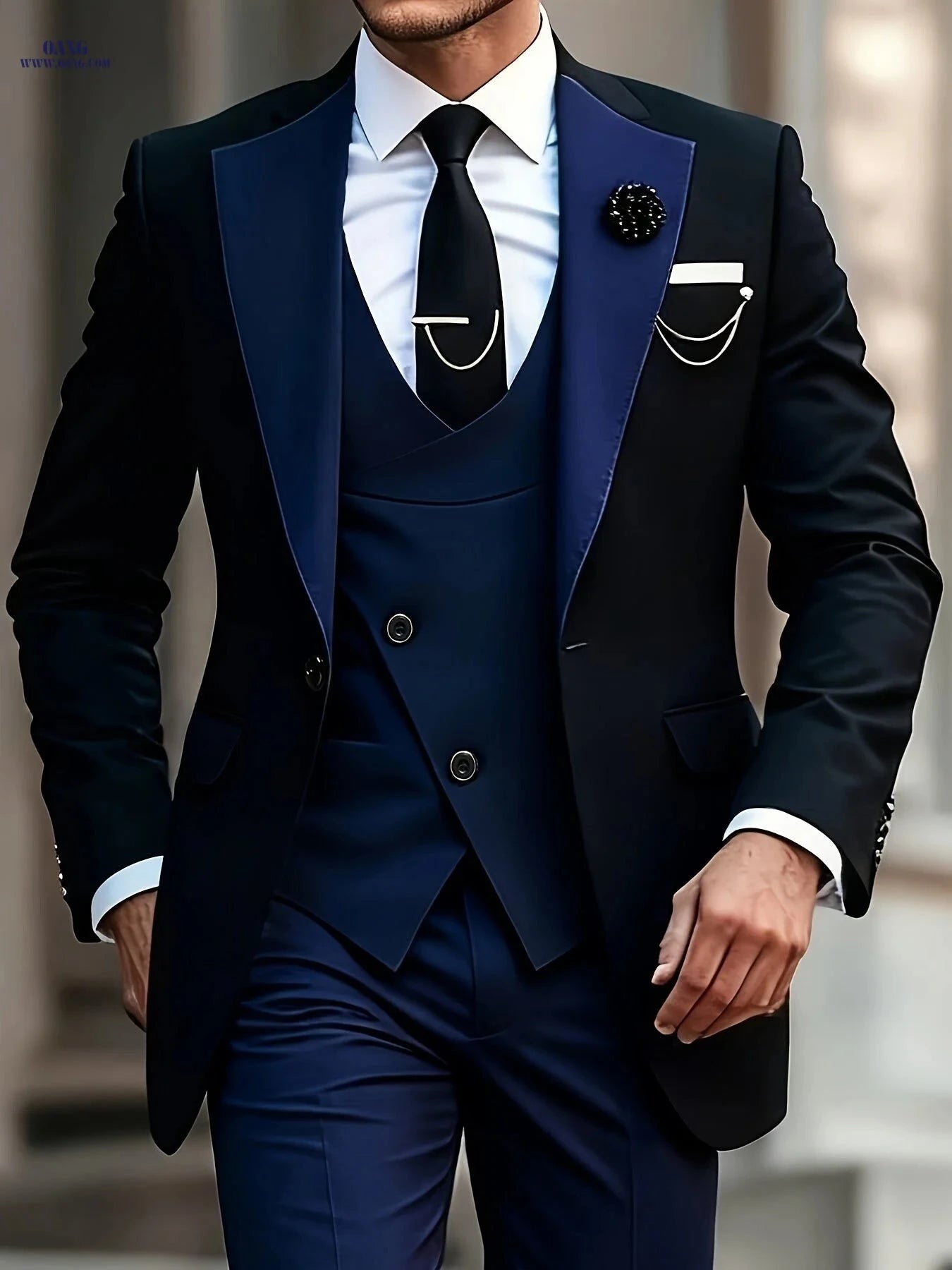 Stylish Men's Three-Piece Suit - Blazer, Vest, and Trousers   OAXG 