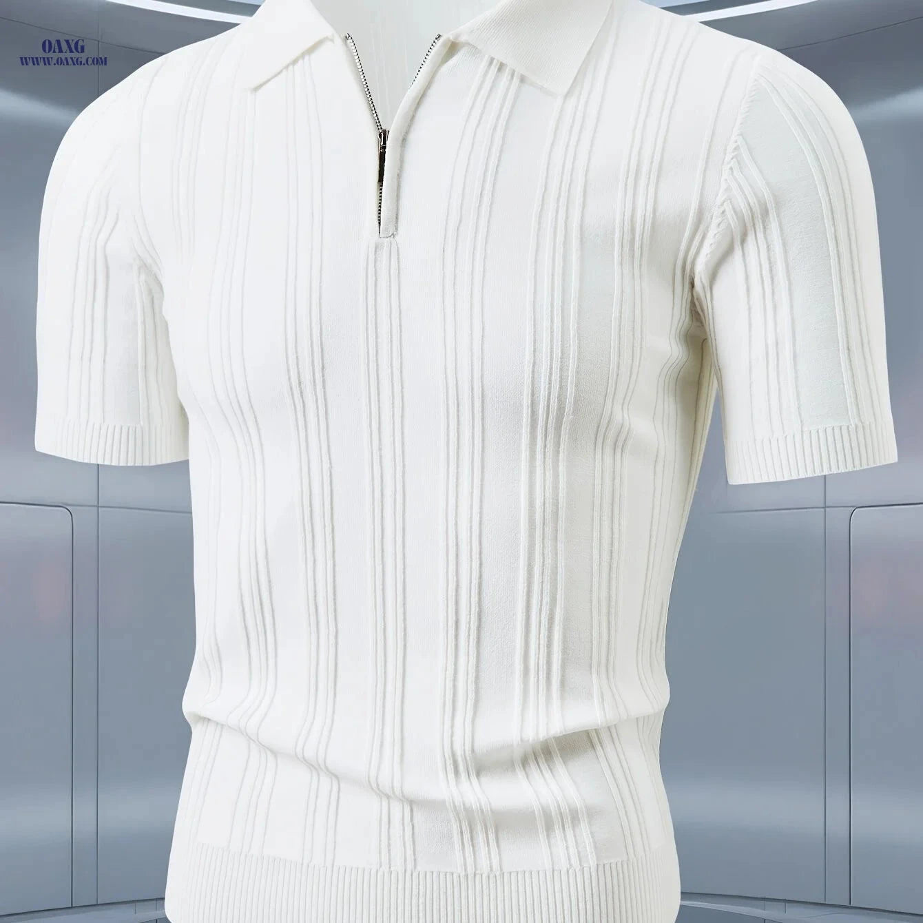 Stylish Short-Sleeve Polo Shirt for Men - Quarter-Zip, Striped Design   OAXG 