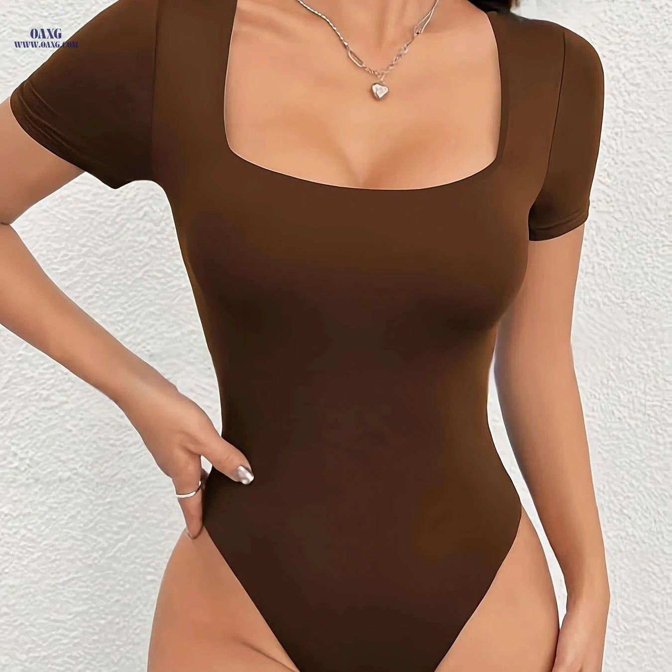 Tom's Solid Color Fitted Top Bodysuit - Women’s Short Sleeve Style   OAXG 