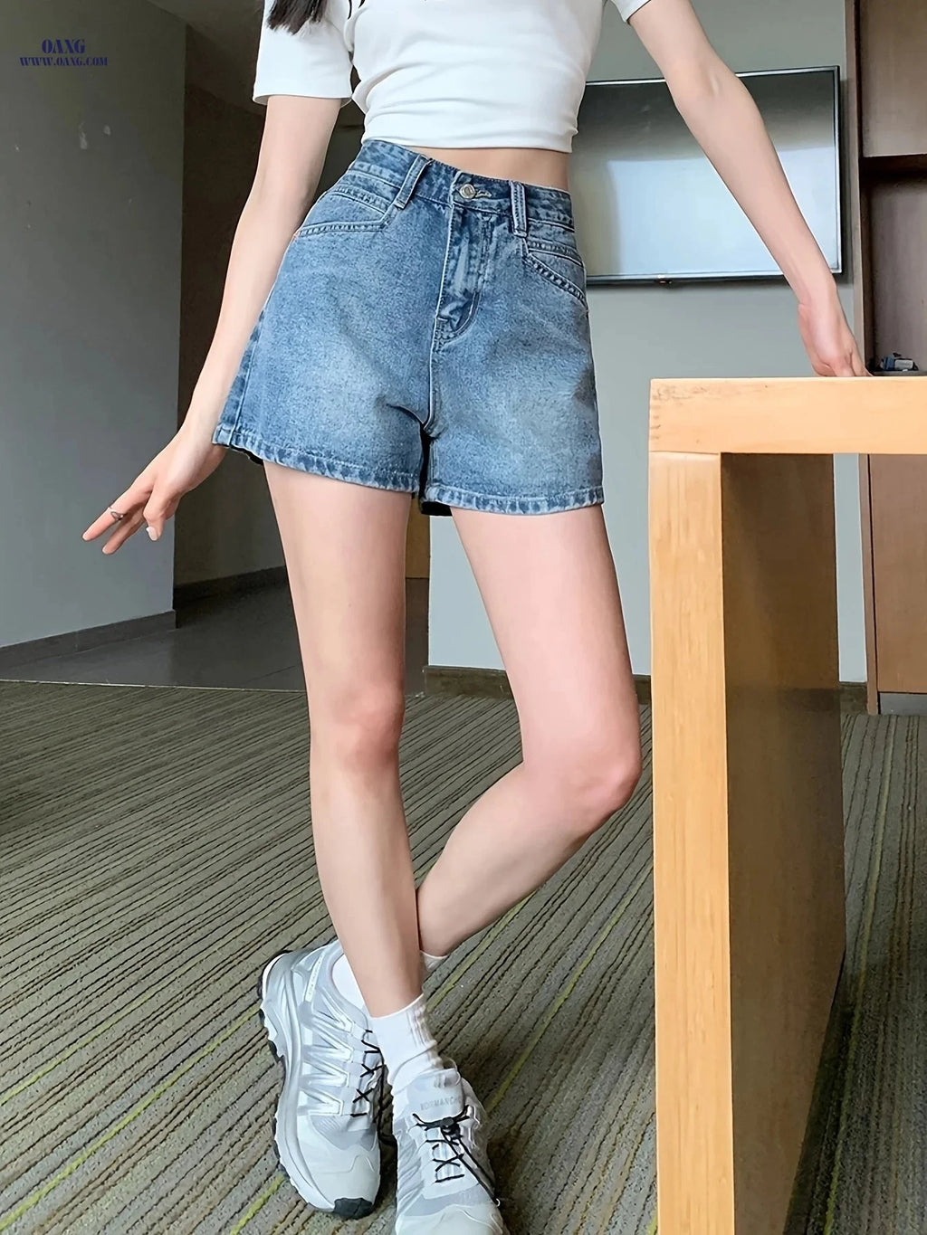 Trendy High-Waisted Vintage Denim Shorts - Summer Style, Non-Stretch   OAXG 