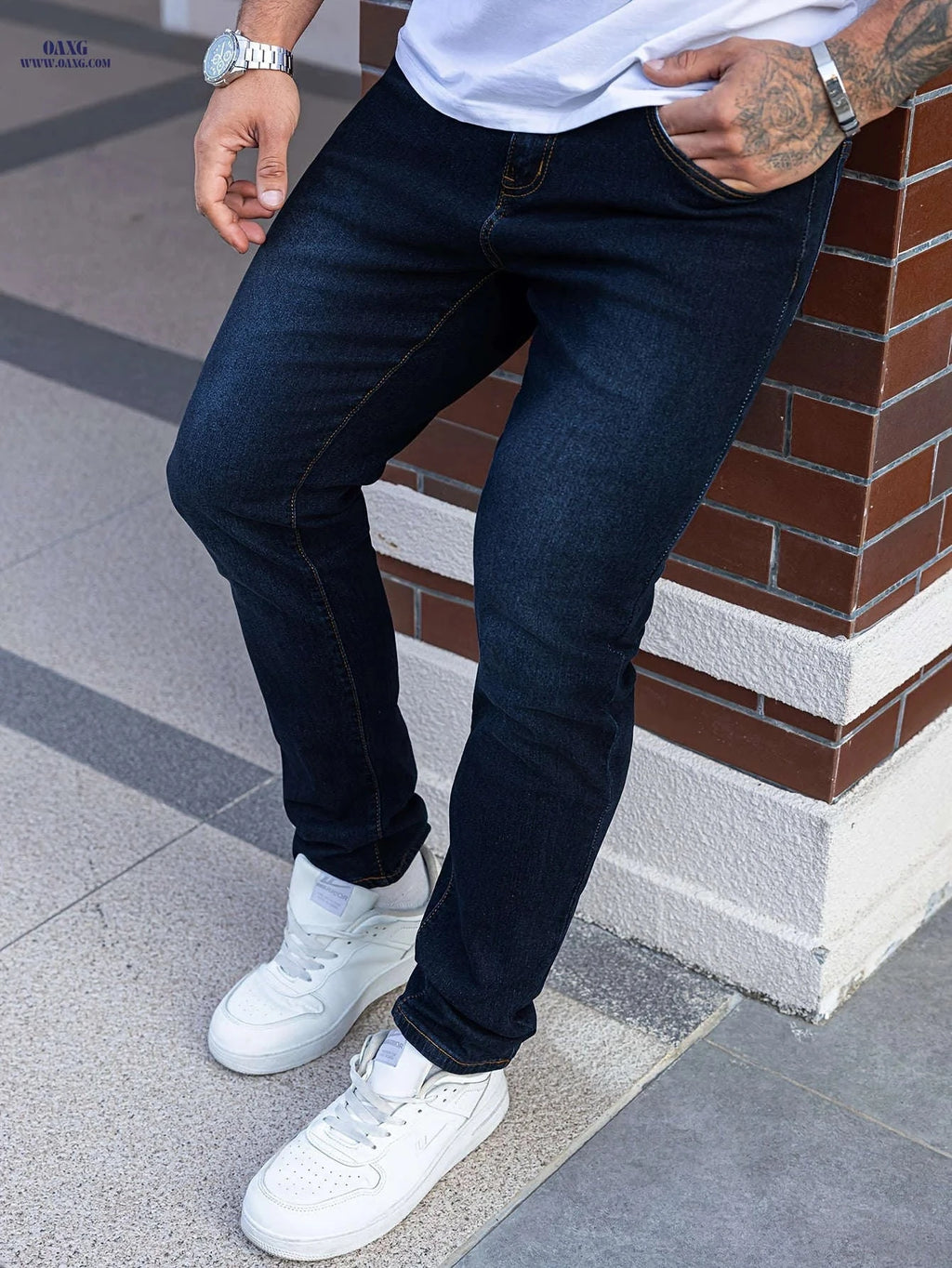 Trendy Slim-Fit Blue Denim Jeans for Men - Modern Casual Wear   OAXG 