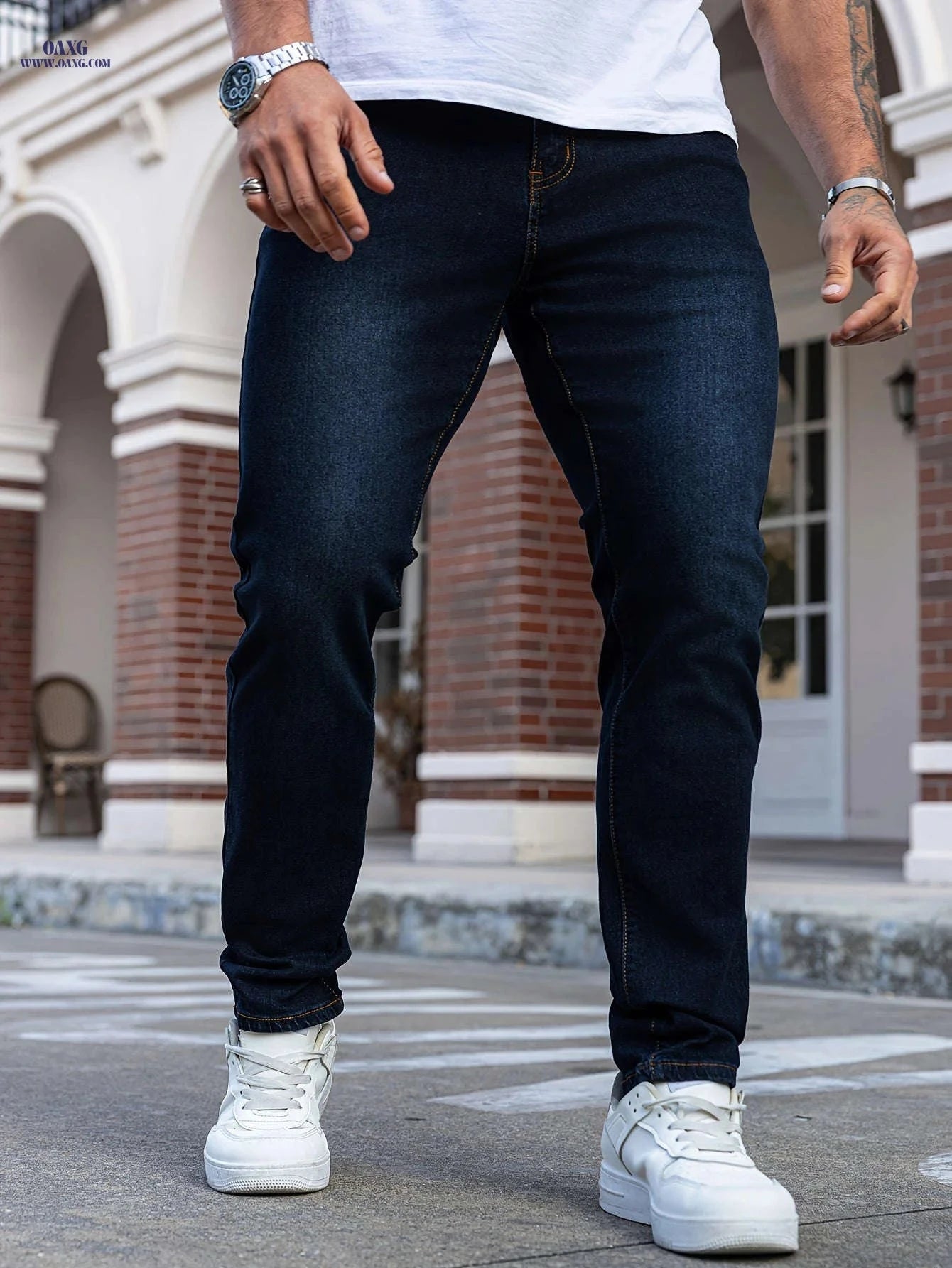 Trendy Slim-Fit Blue Denim Jeans for Men - Modern Casual Wear   OAXG 