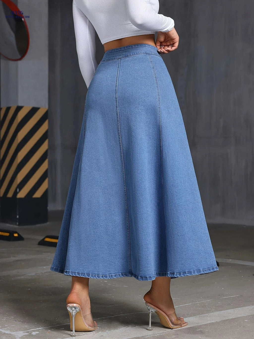 Versatile Women's Denim Skirt - Comfortable Midi Style with Button Design   OAXG Medium Blue / S