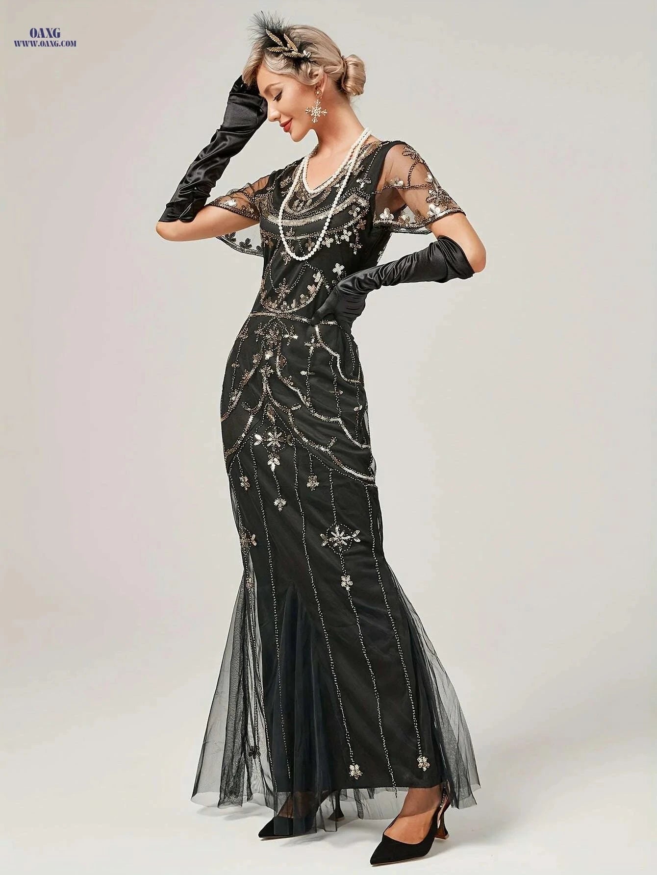 Vintage 1920s Gatsby Sequin Flapper Dress - Elegant Tassel Detail   OAXG 