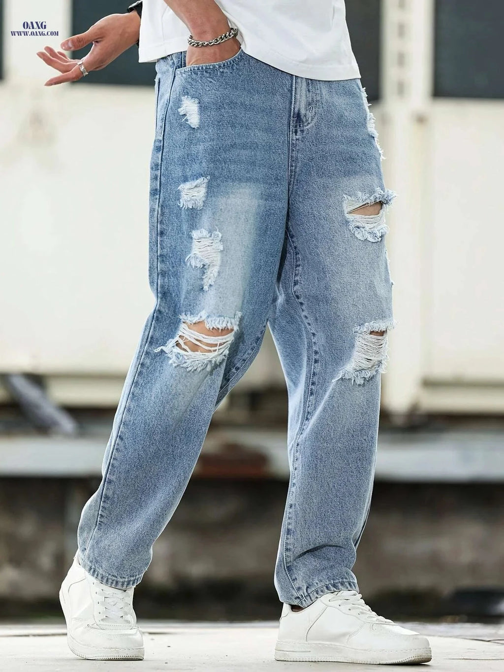 Vintage Ripped Jeans for Men - Loose Fit, Distressed Style Pants   OAXG 