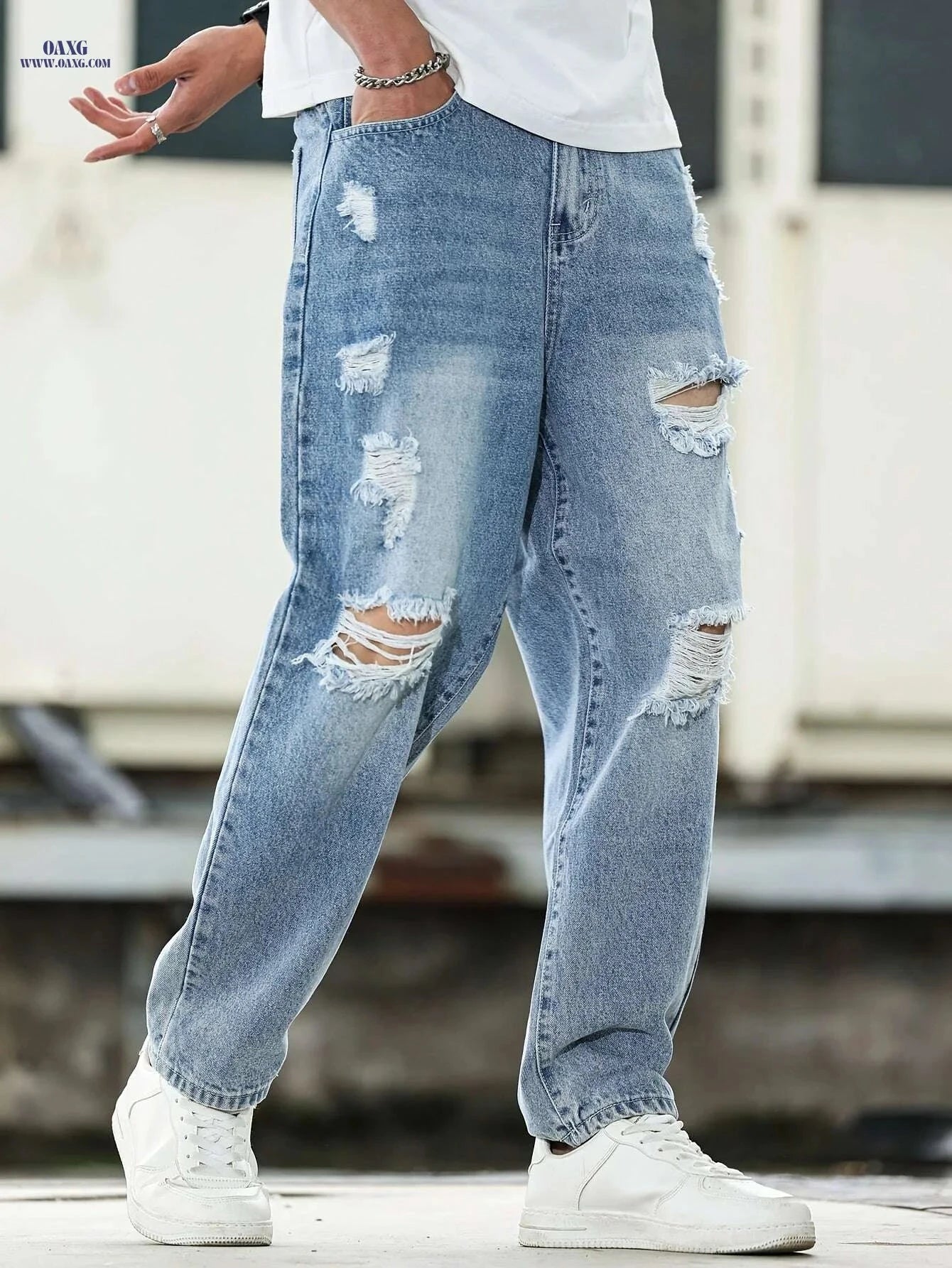 Vintage Ripped Jeans for Men - Loose Fit, Distressed Style Pants   OAXG 