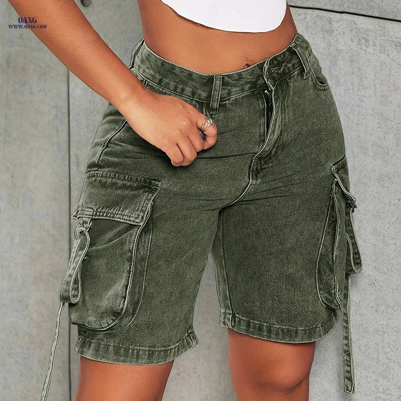 Vintage Style Solid Color Bermuda Shorts with Pockets - Summer Fit   OAXG 