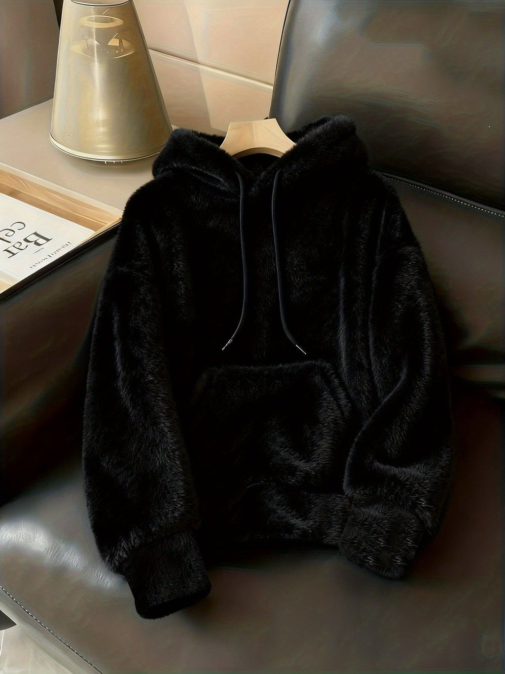 Women's 2025 New Plush Kangaroo Pocket Hoodie, Casual Loose Long Sleeve Drawstring Hooded Sweater   OAXG White / XS