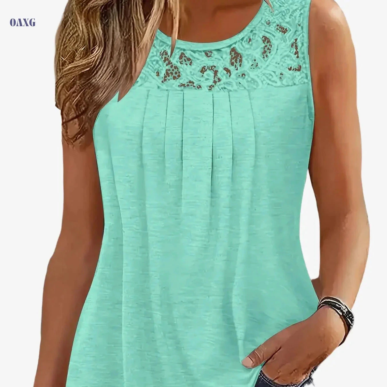 Women's Black V-Neck Lace Trim Tee - Casual Summer Short Sleeve   OAXG 