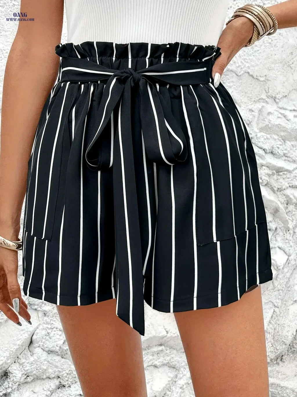 Women's Black & White Striped Wide-Leg Shorts - Trendy Tie-Front Design   OAXG 