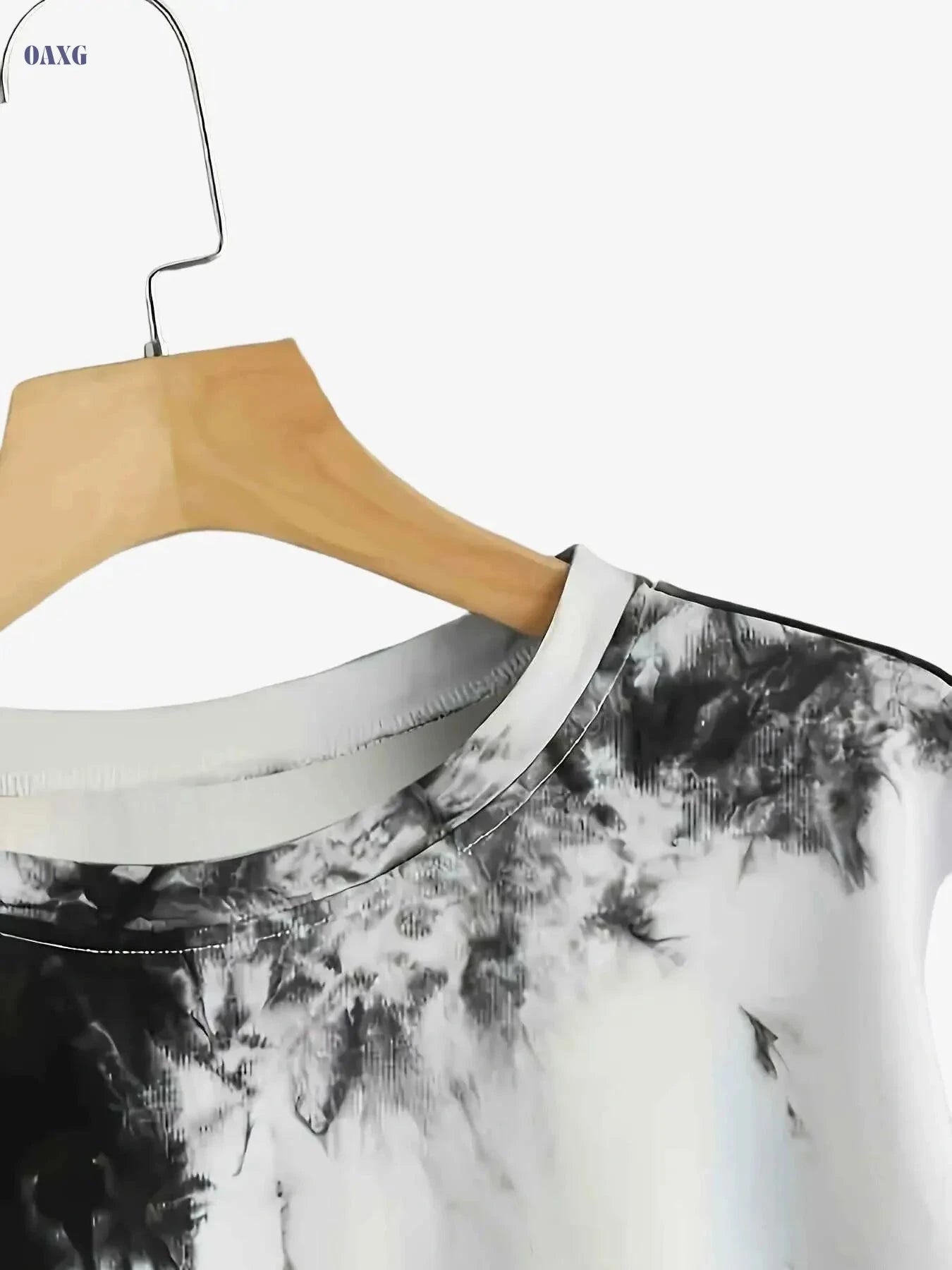 Women's Black & White Tie-Dye Crop Pullover - Casual Activewear   OAXG 