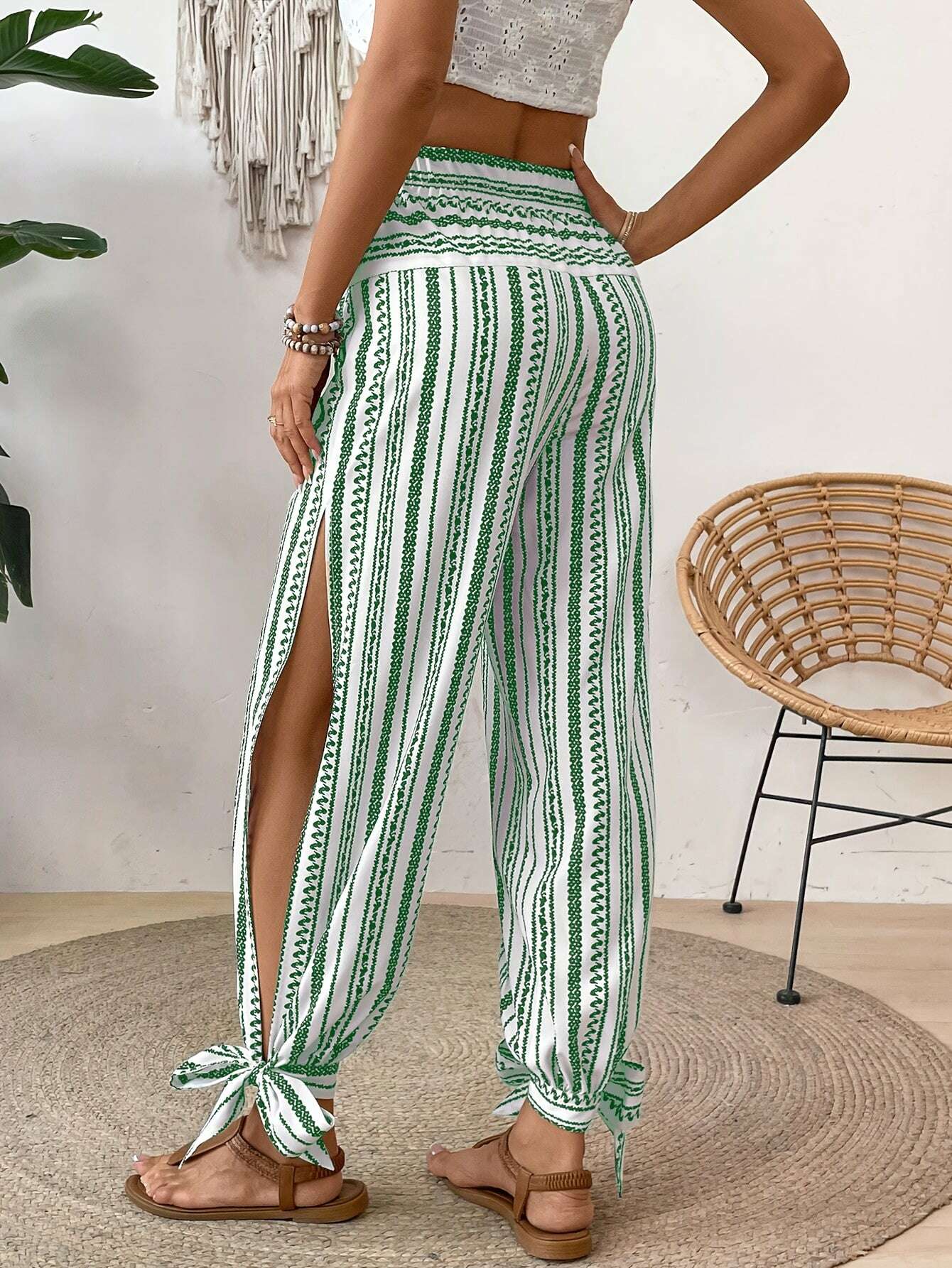 a6835159-26f4-4ab0-b09d-98a4bc811988