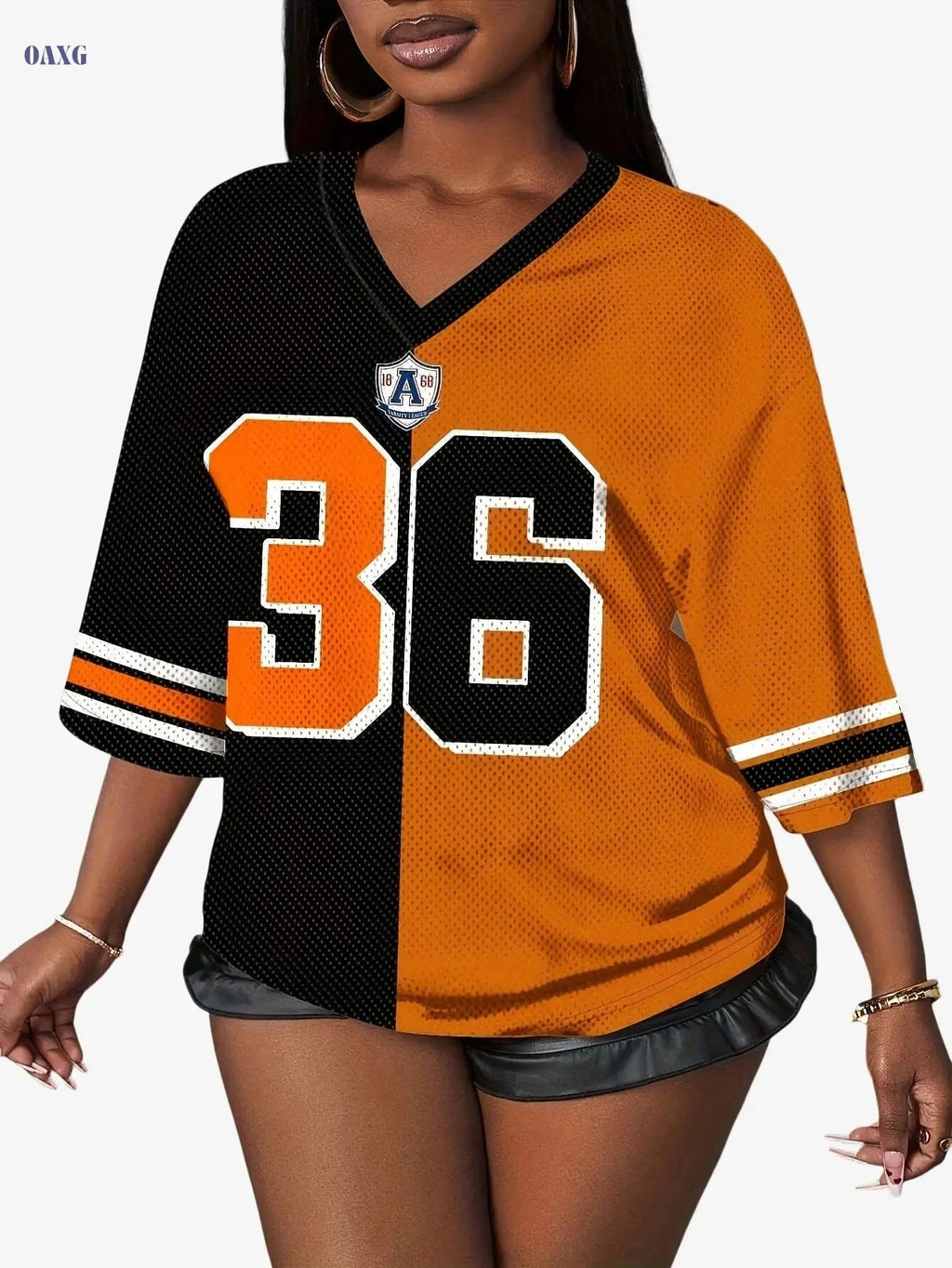 Women’s Breathable V-Neck T-Shirt - Orange & Black Sporty Print   OAXG 