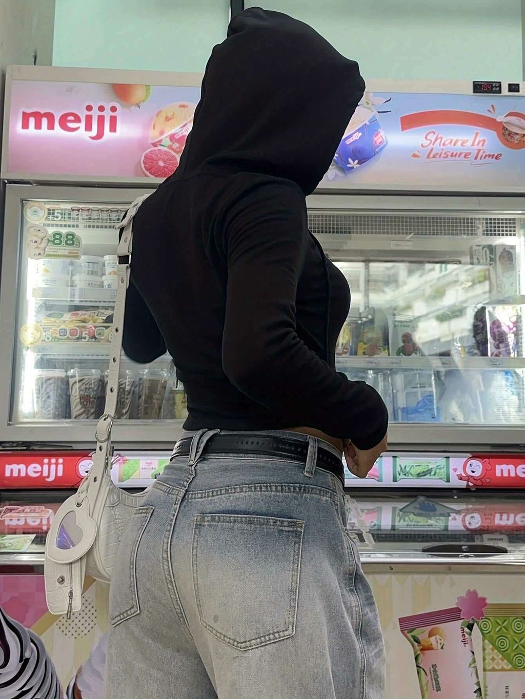 6a32b45f-fe23-430c-963c-3ca0fd0b0393