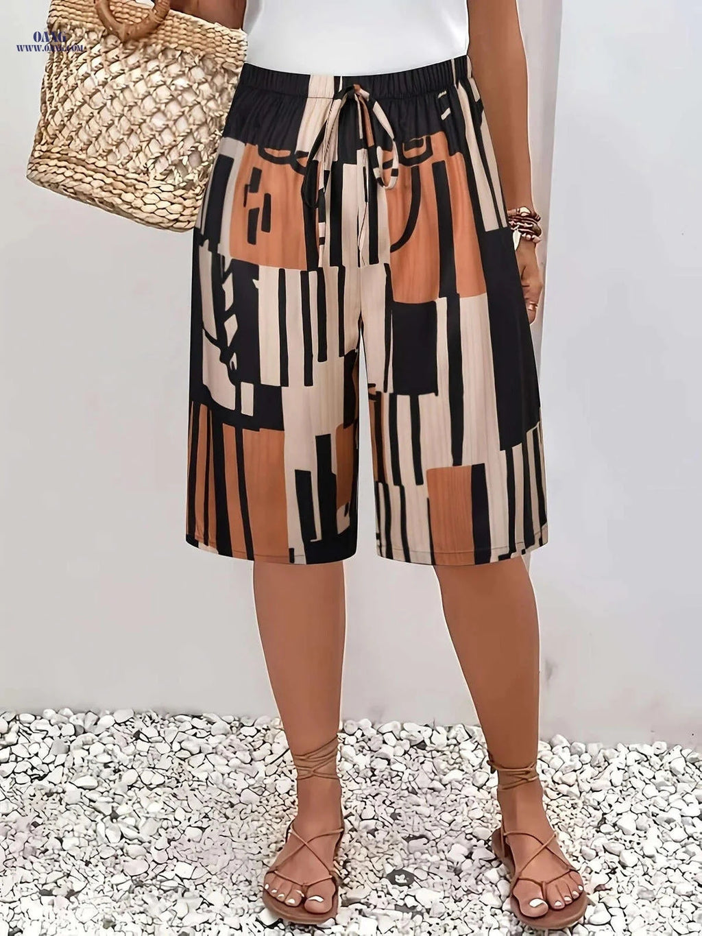 Women's Casual Geometric Print Drawstring Shorts - Stylish Vacation Wear   OAXG 