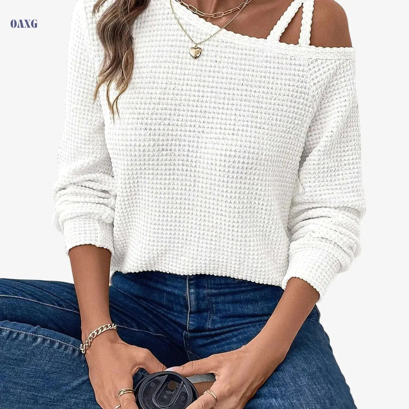 Women's Casual Raglan Sleeve T-Shirt – Elegant and Semi-Sheer Design   OAXG 