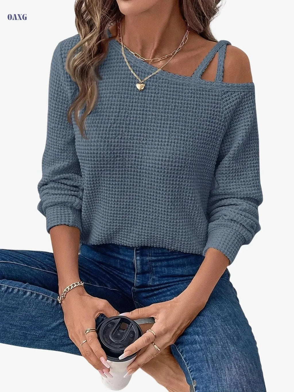 Women's Casual Raglan Sleeve T-Shirt – Elegant and Semi-Sheer Design   OAXG 