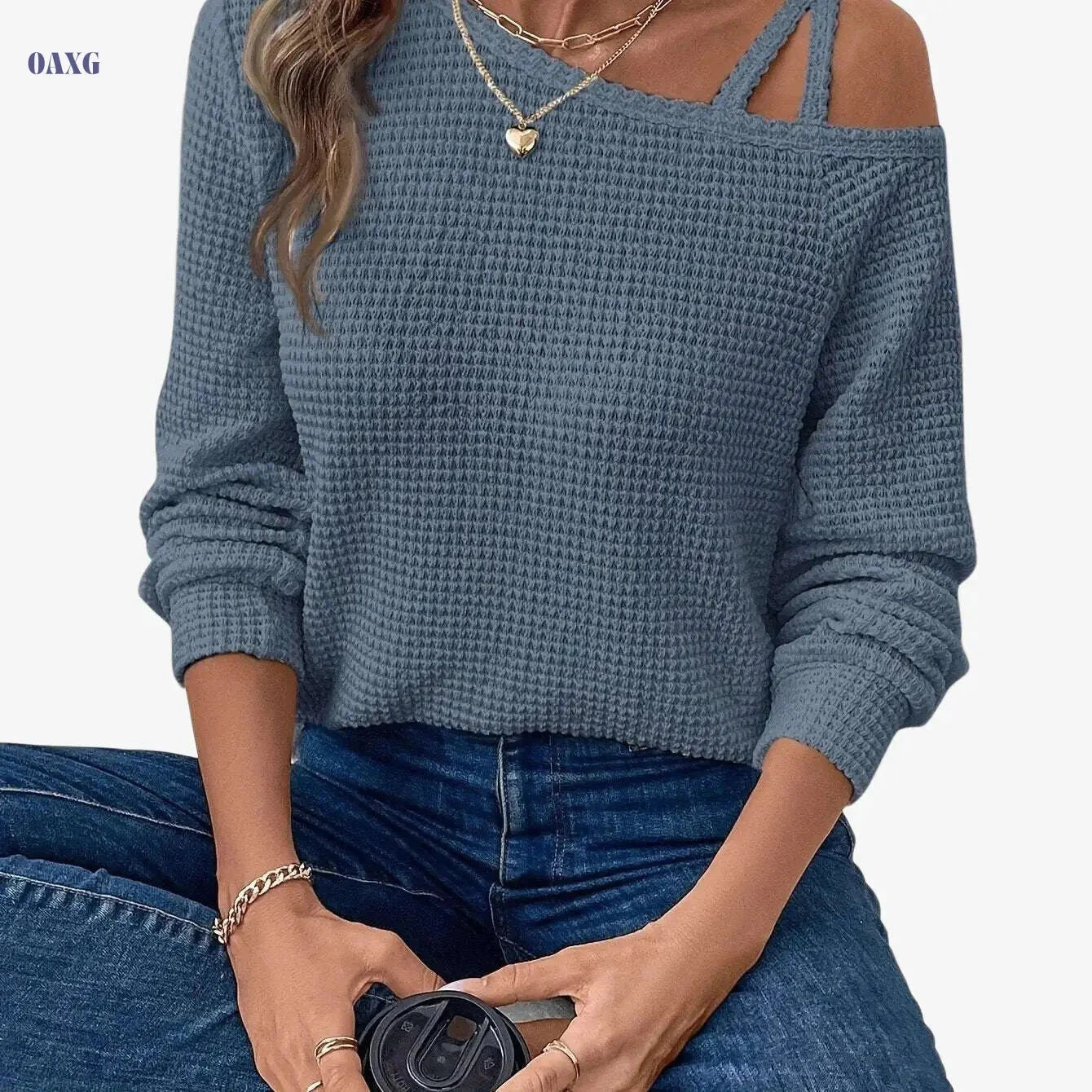 Women's Casual Raglan Sleeve T-Shirt – Elegant and Semi-Sheer Design   OAXG 
