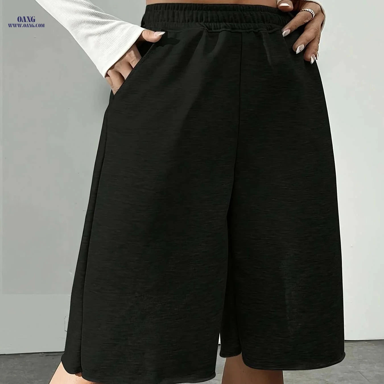 Women's Casual Summer Shorts - Loose Fit with Pockets, Breathable   OAXG 