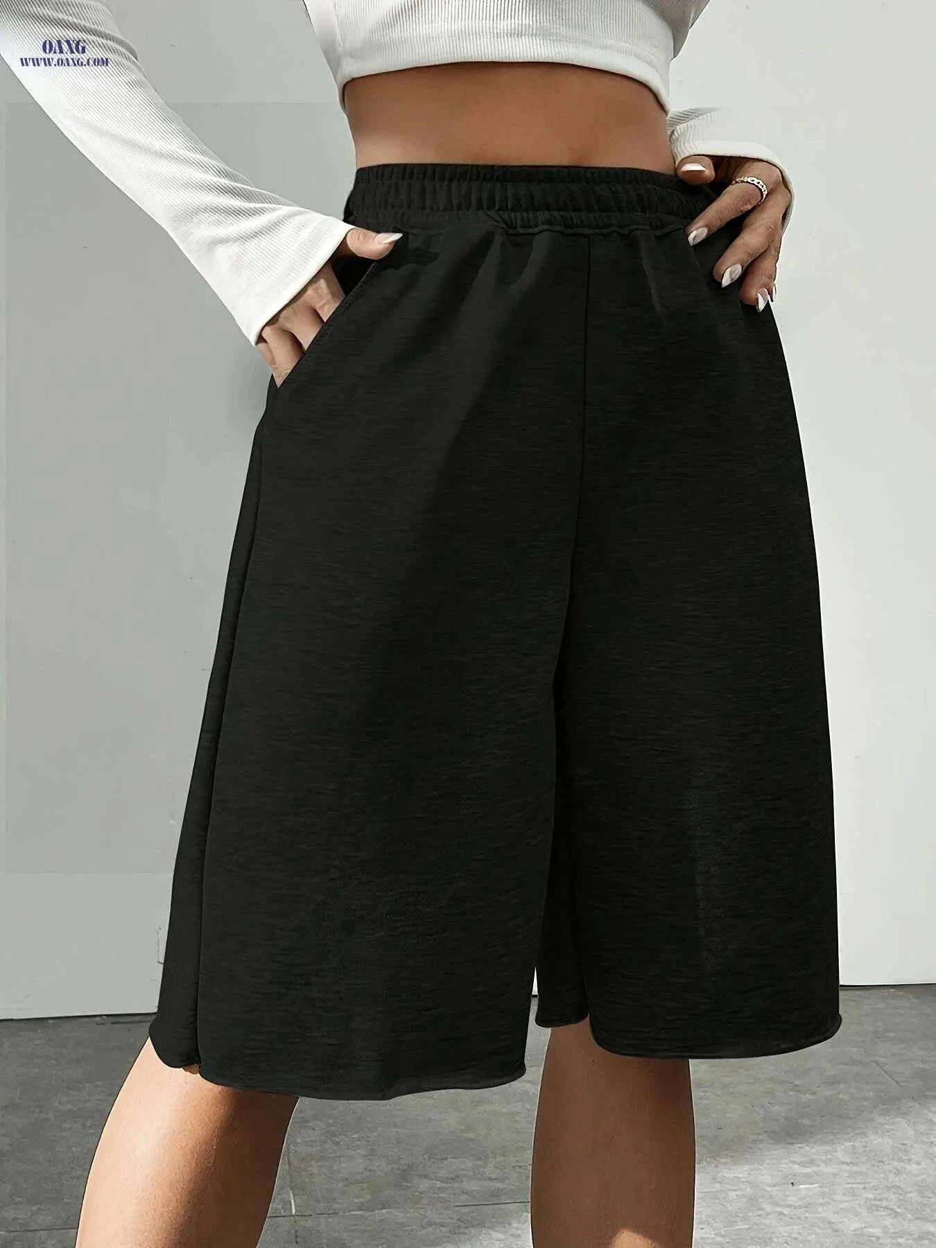 Women's Casual Summer Shorts - Loose Fit with Pockets, Breathable   OAXG 