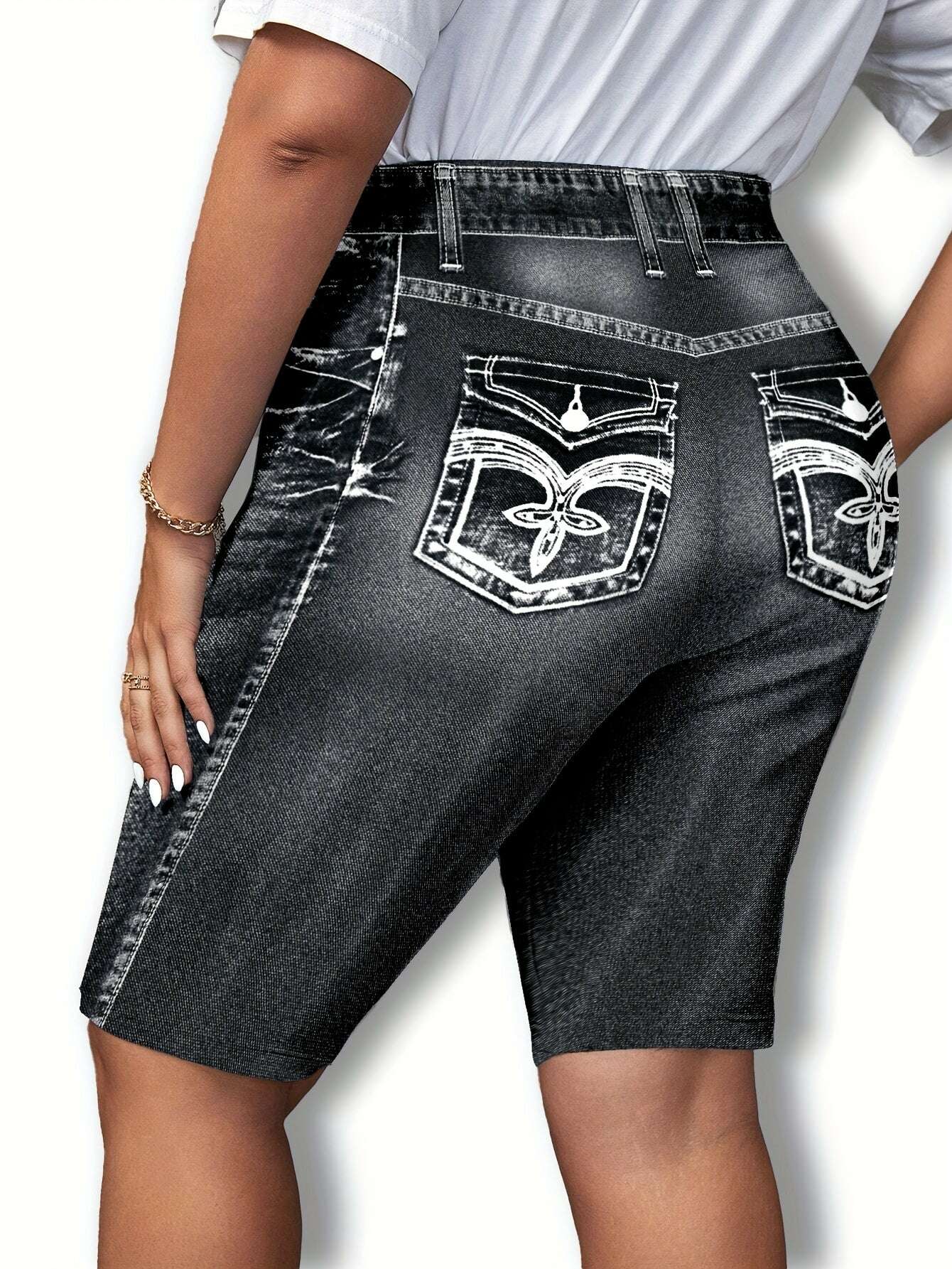 Women's Comfortable Stretchy Denim Shorts - Black & White Washed Style   OAXG 
