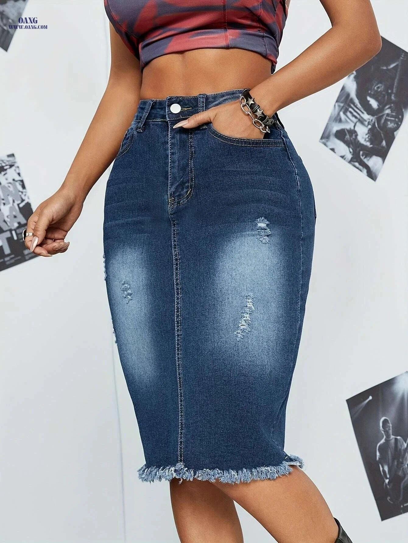 Women's Denim Midi Skirt - High-Waisted Casual with Pockets   OAXG Medium Blue / S