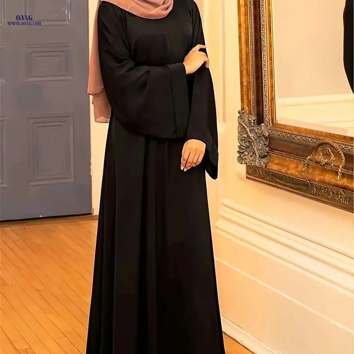 Women's Elegant Long Sleeve Abaya - Modest Solid Color Dress   OAXG 