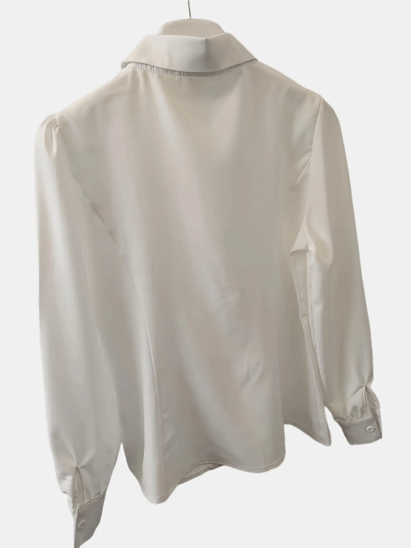 Women's Elegant Solid Color Collar Long Sleeve Blouse - Regular Fit All-Season Machine Washable Shirt for Casual & Formal Wear, Seasonal Fashion, Classic Buttonup, Nontransparent Fabric   OAXG White / S