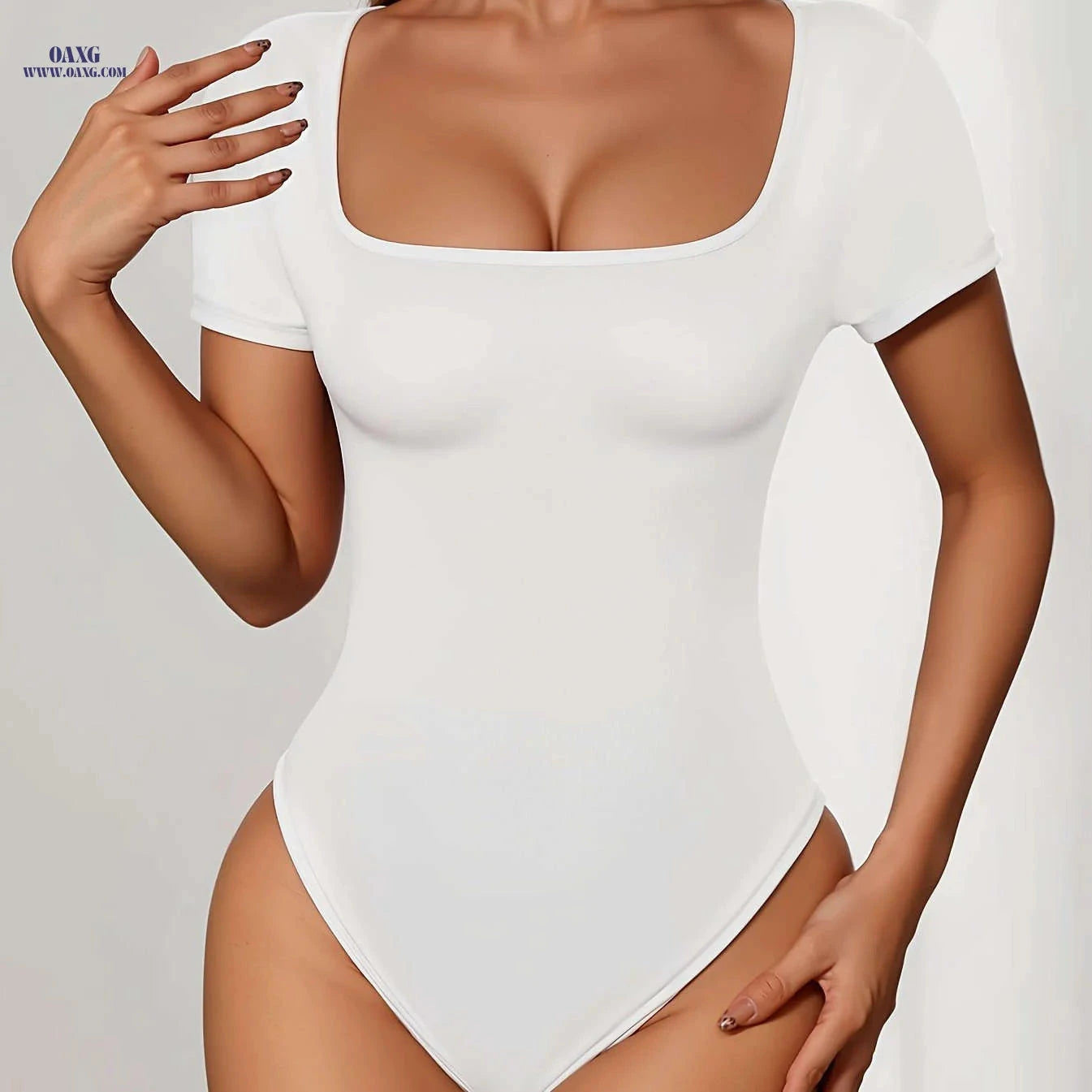 Women's Elegant Square Neck Bodysuit - Slim Fit, Vibrant Red Top   OAXG 