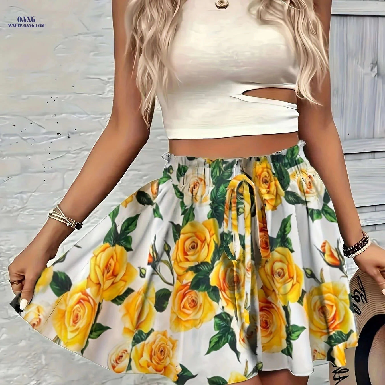 Women's Faux Drawstring Floral Shorts - Casual Summer Style   OAXG 