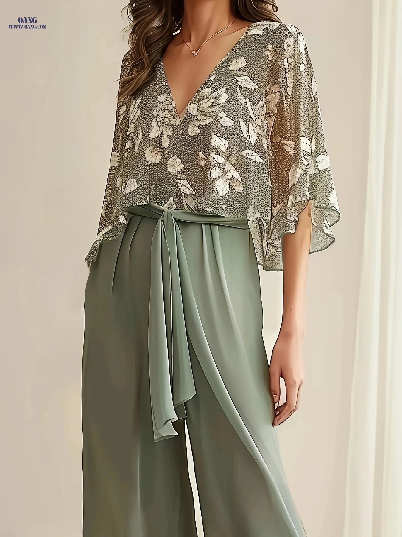 Women's Floral Shirt and Pants Set - Vacation Style, Semi-Sheer   OAXG 
