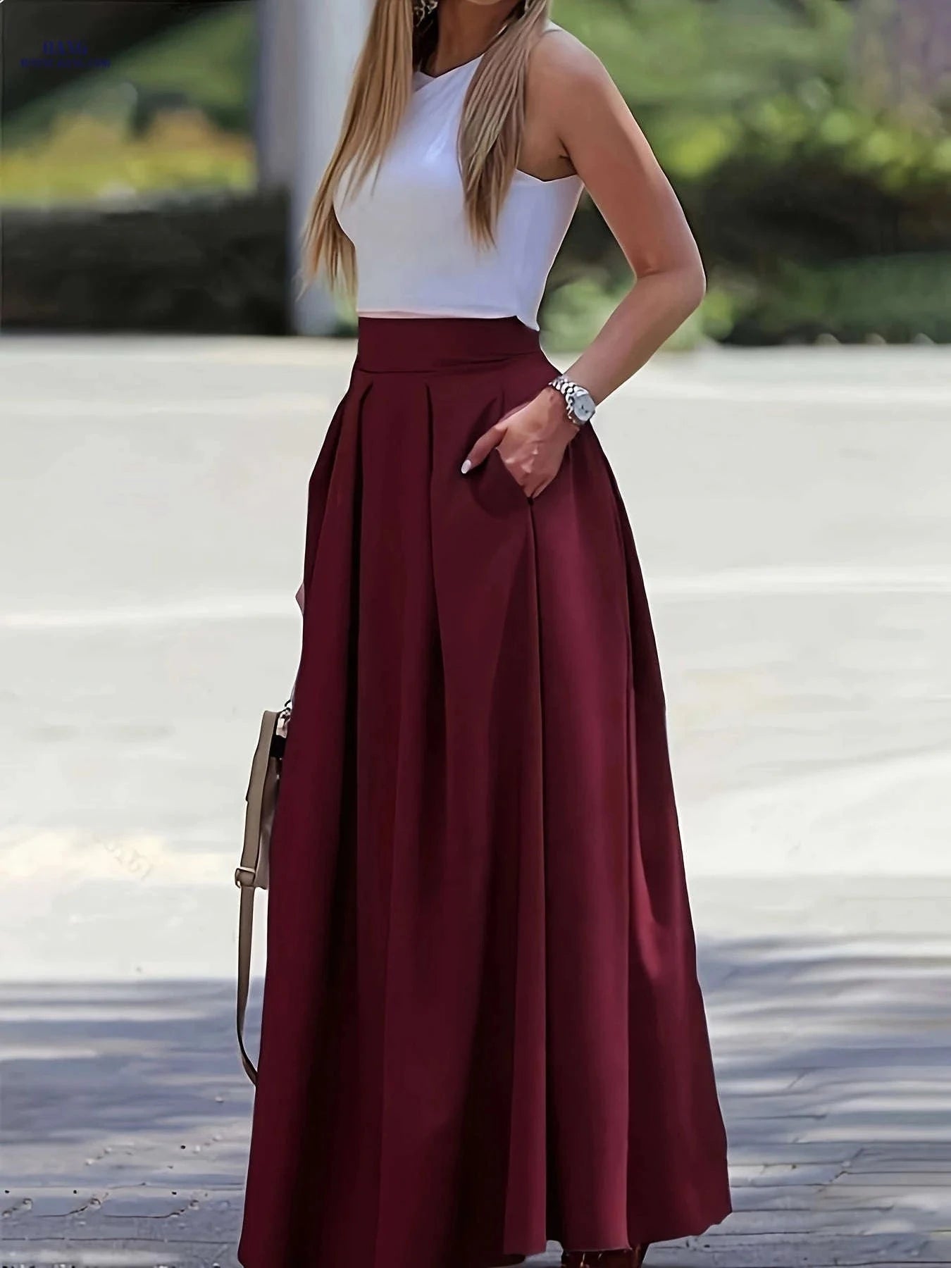 Women's High-Waist A-Line Skirt - Solid Color Flowy Design   OAXG 