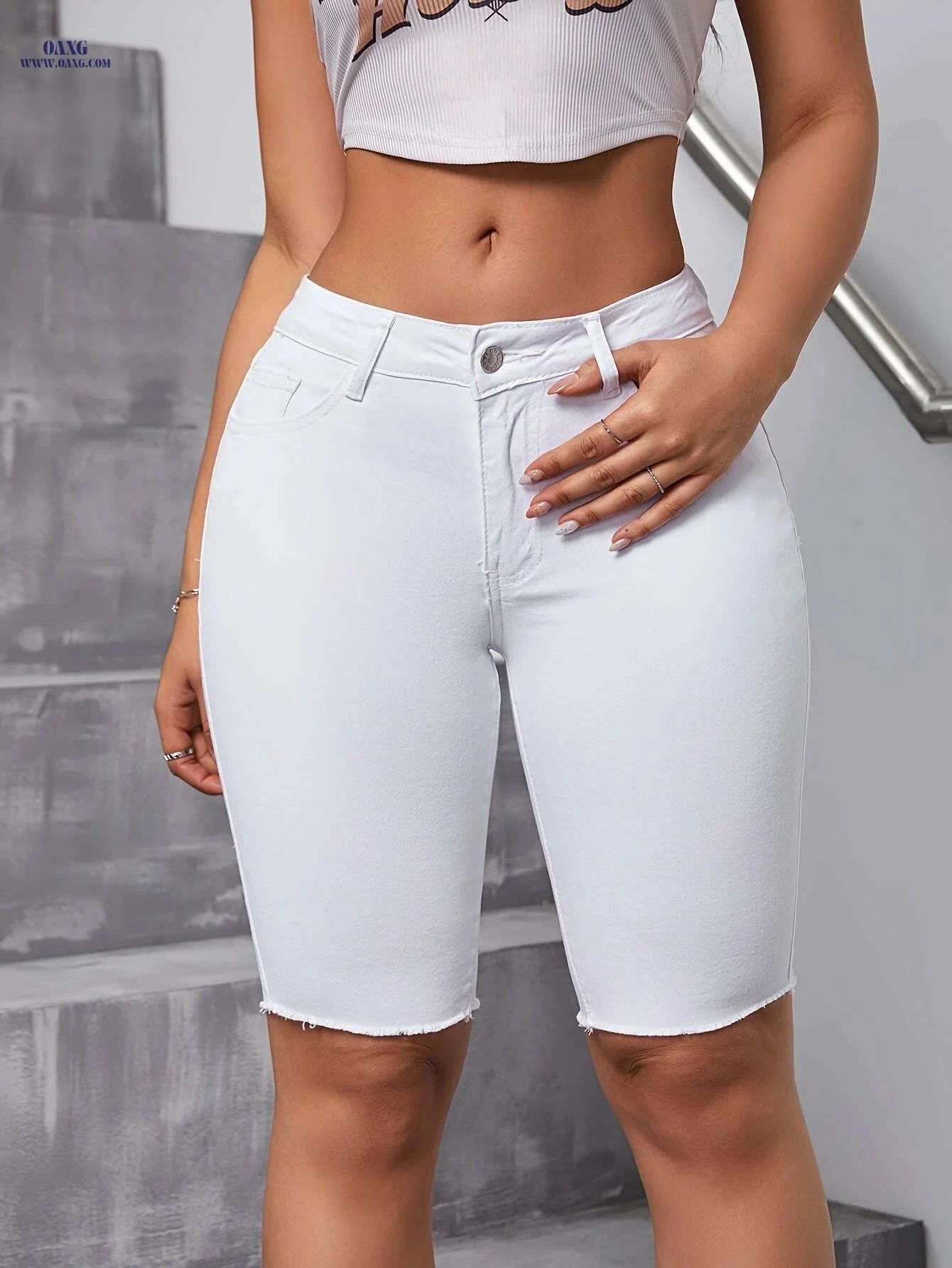 Women's High-Waist Denim Bermuda Shorts - Slim-Fit, Versatile Style   OAXG 